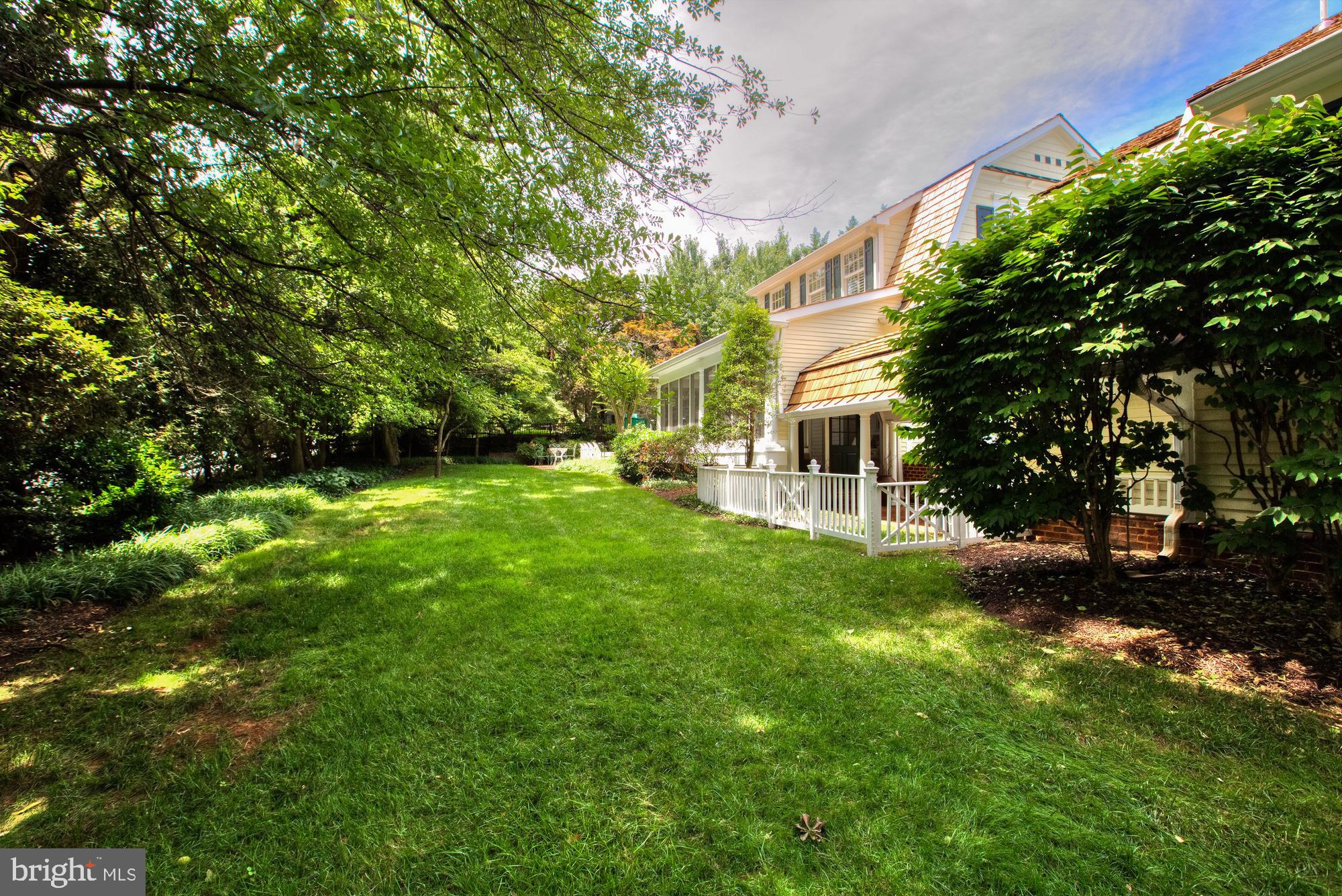 LANGLEY FARMS - Residential