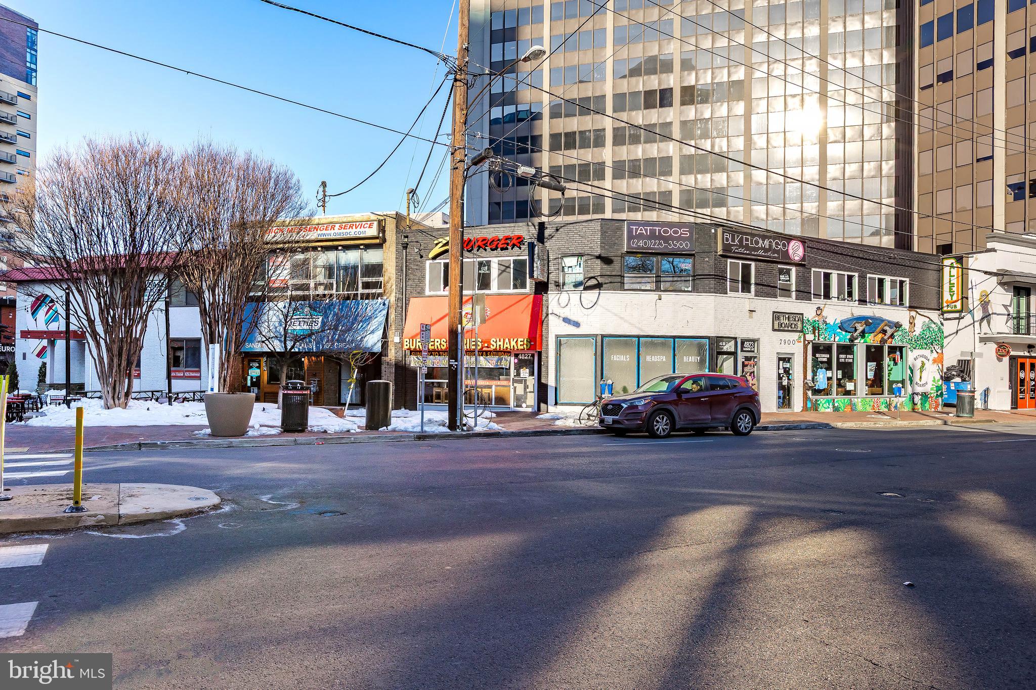 FAIRMONT PLAZA - Residential