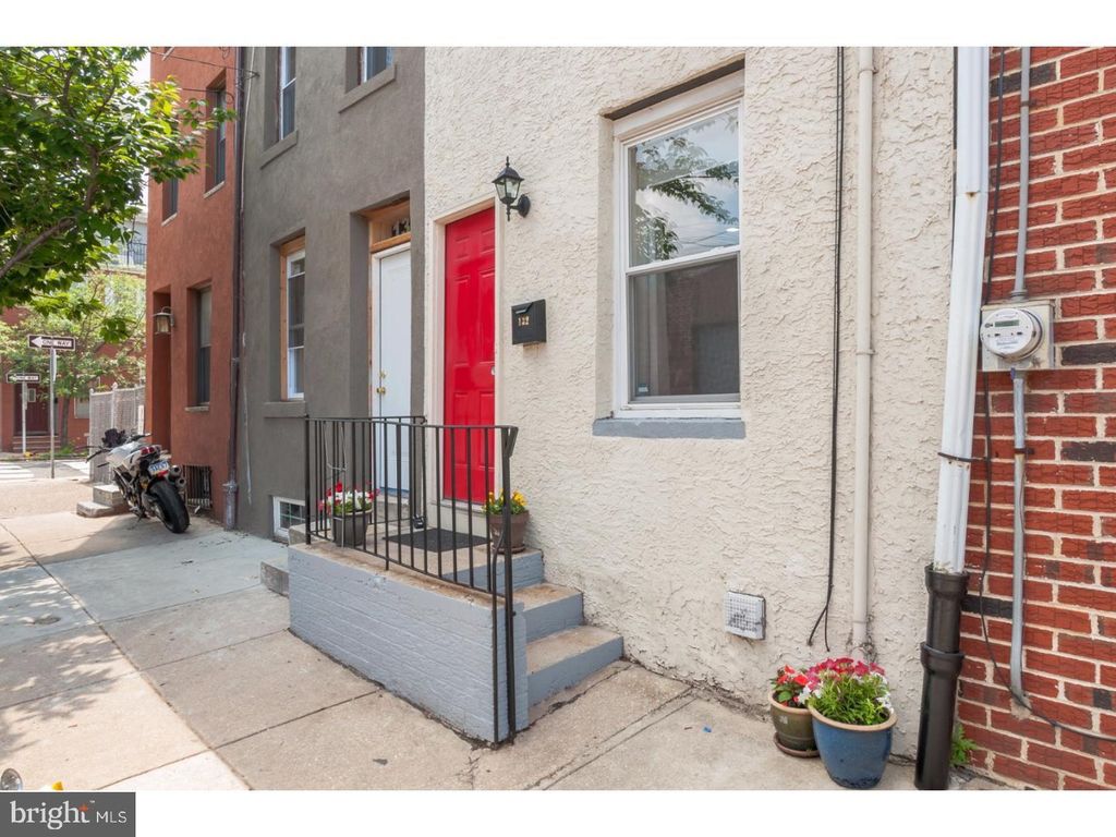 Photo of 132 W Thompson Street, PHILADELPHIA, PA 19122 (MLS # PAPH2578568)