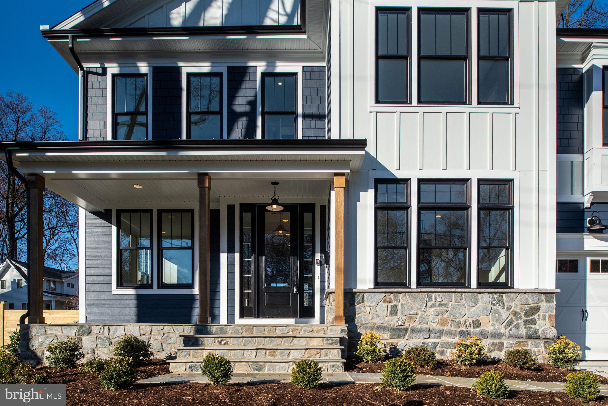 EAST VIENNA WOODS - Residential