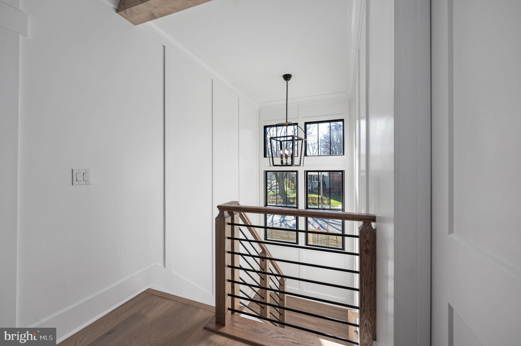 EAST VIENNA WOODS - Residential