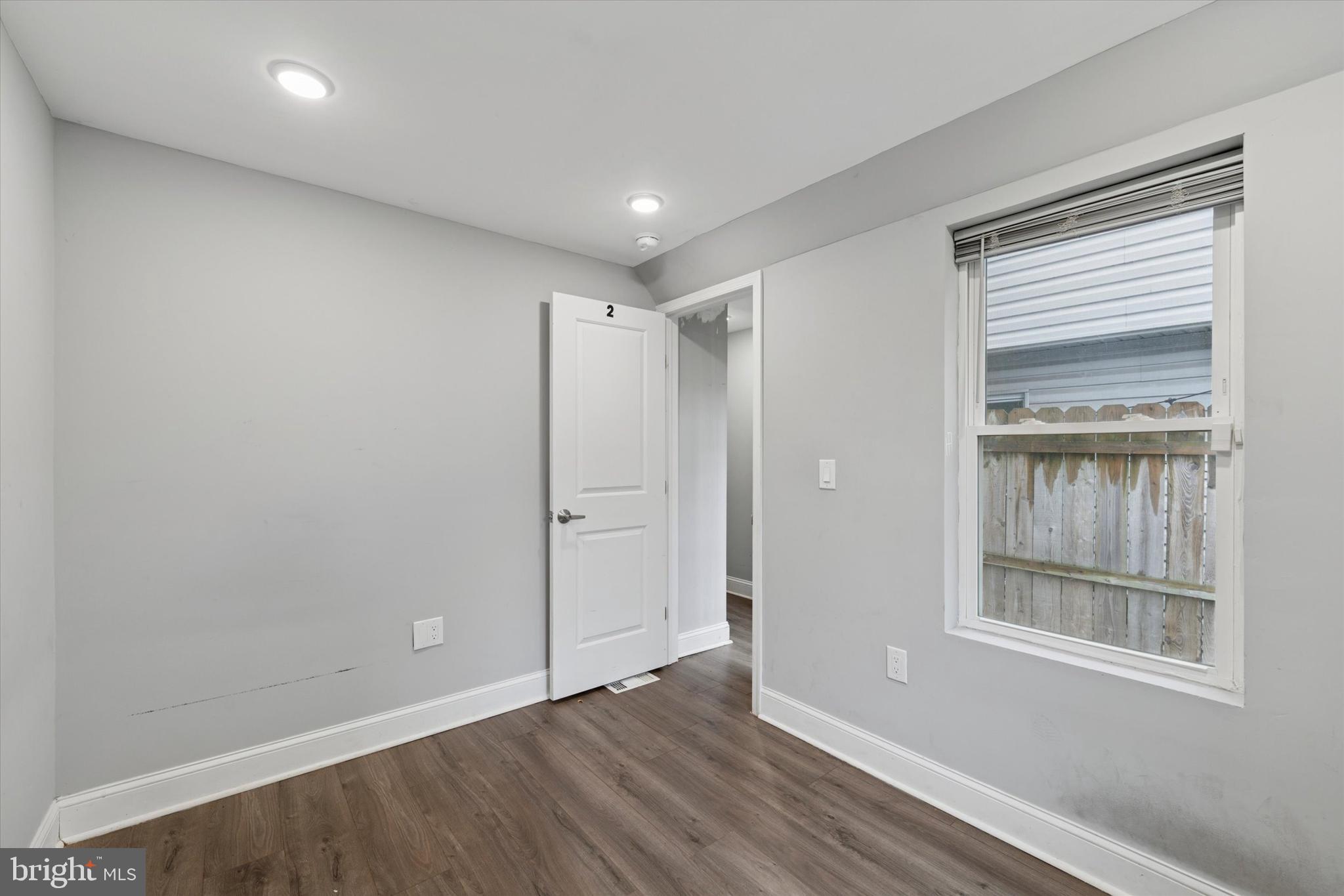 TEMPLE UNIVERSITY - Residential Lease