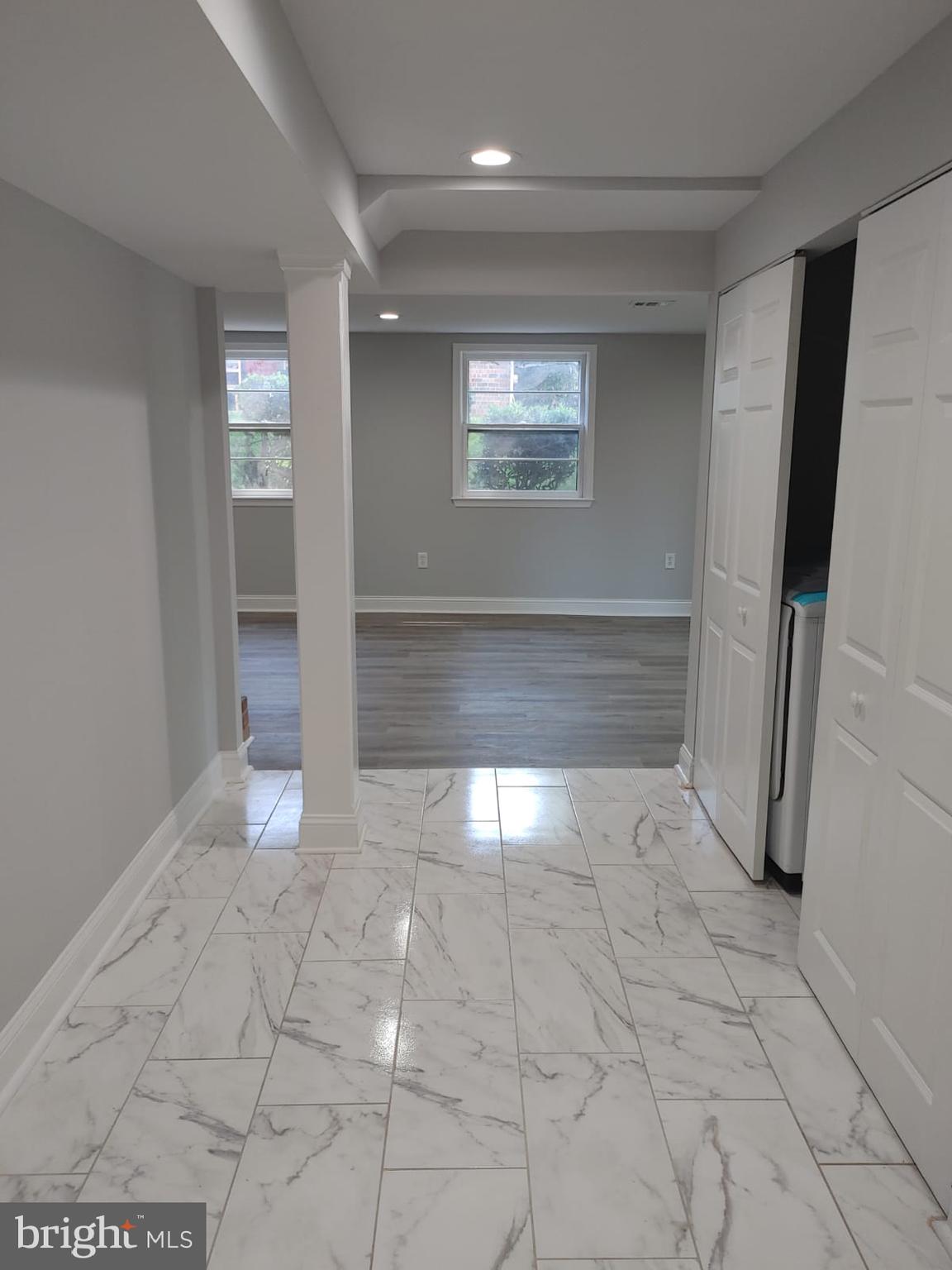 CALVERTON - Residential