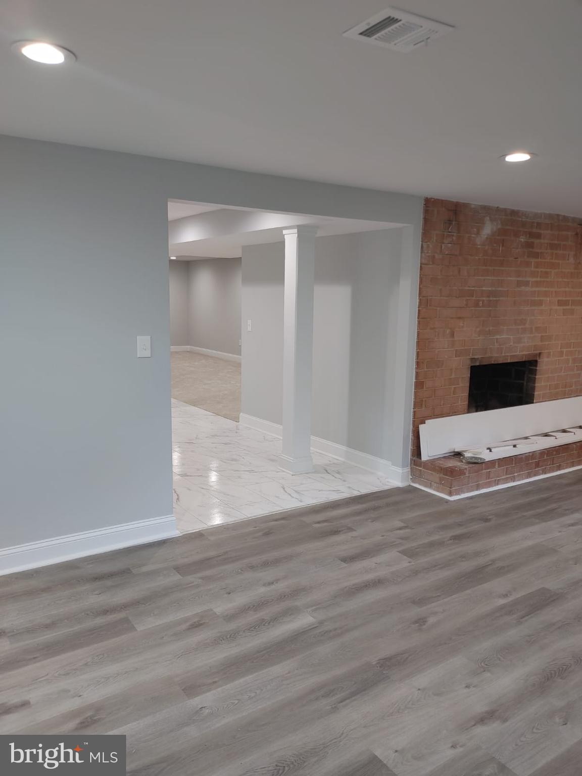 CALVERTON - Residential