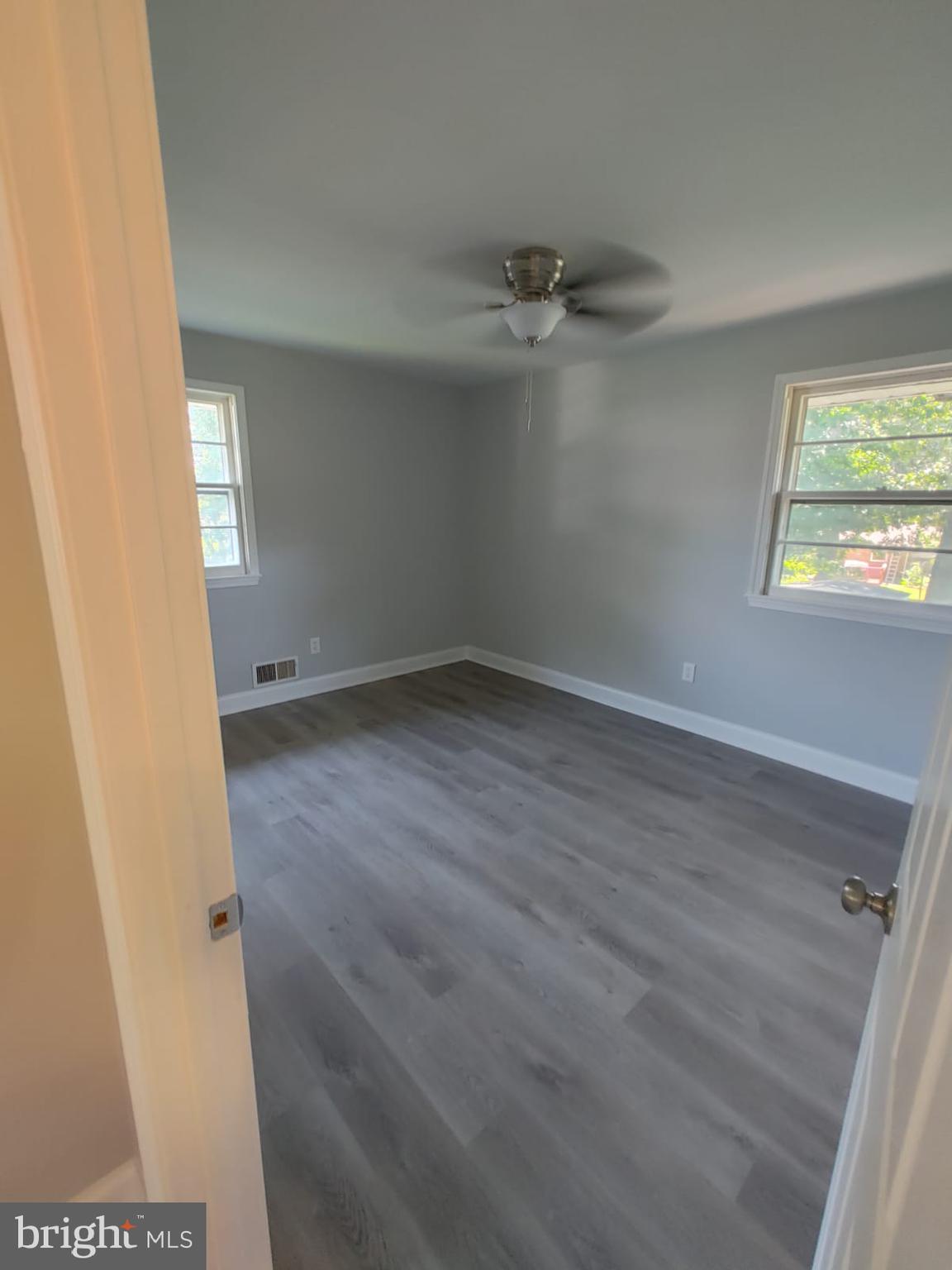 CALVERTON - Residential