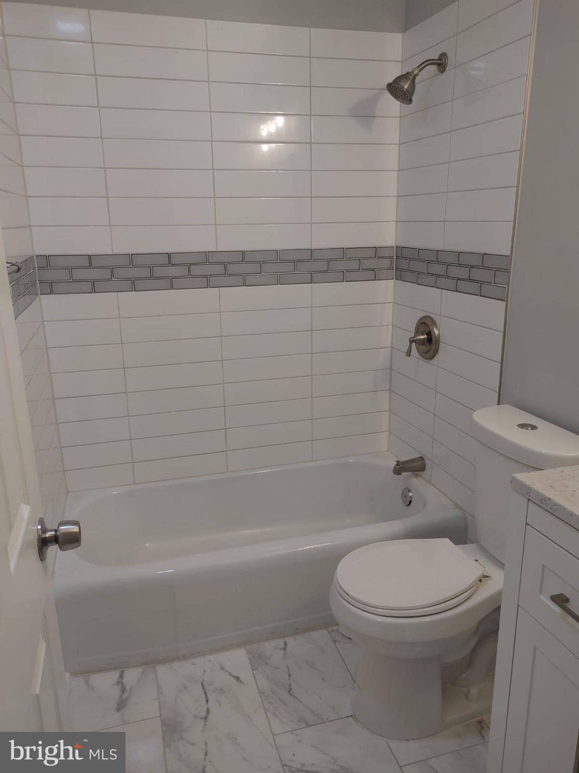 CALVERTON - Residential