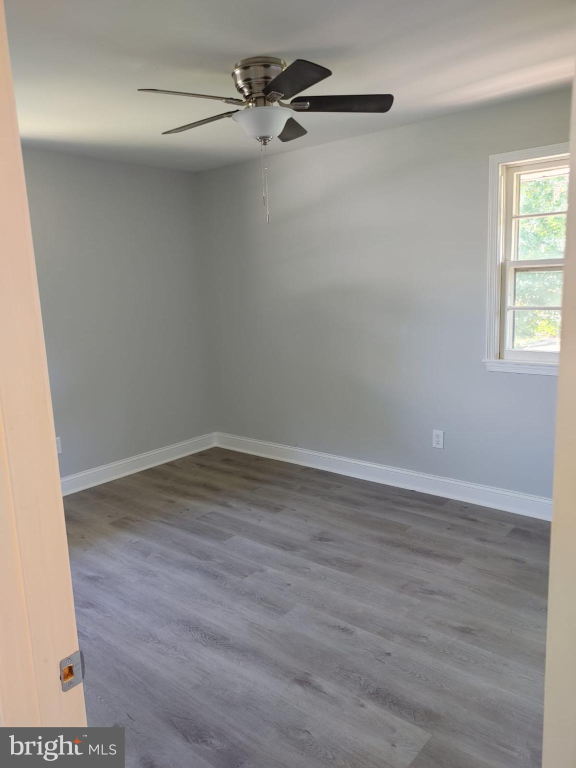 CALVERTON - Residential