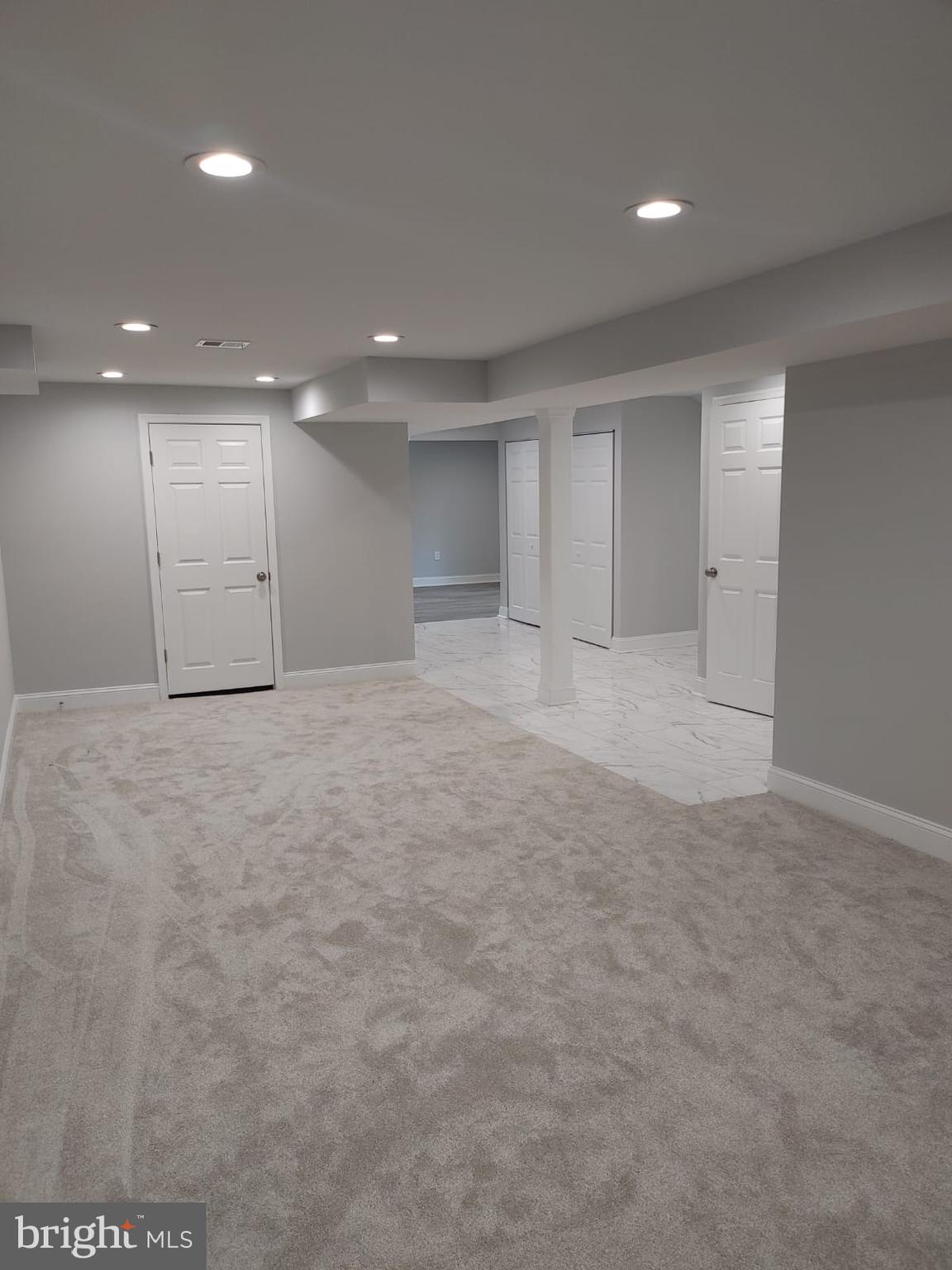 CALVERTON - Residential