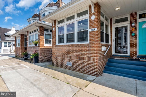 Townhouse For Sale - 6804 Ventnor Avenue<br/> Atlantic County, VENTNOR CITY, NJ 08406