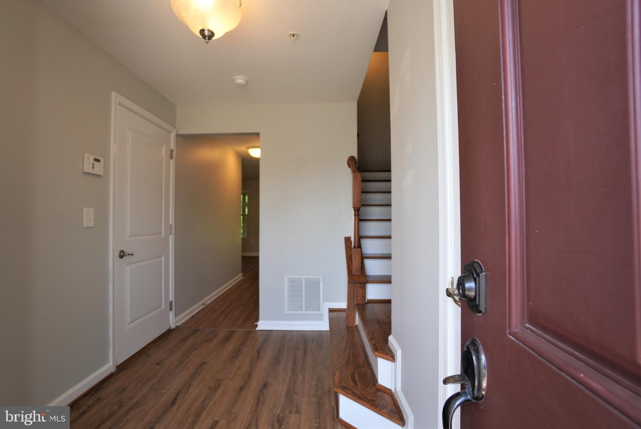 HIGHVIEW AT MONTGOME - Residential Lease