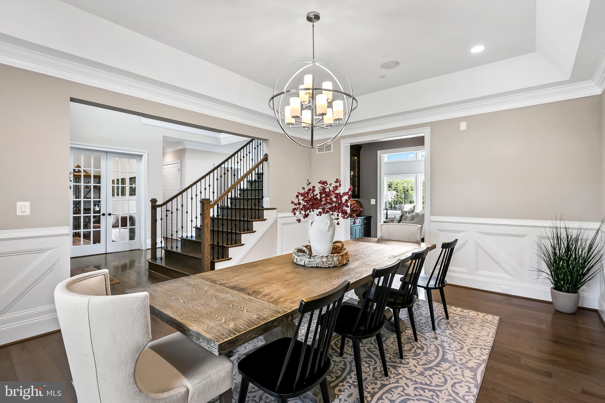 BRIAR KNOLL - Residential