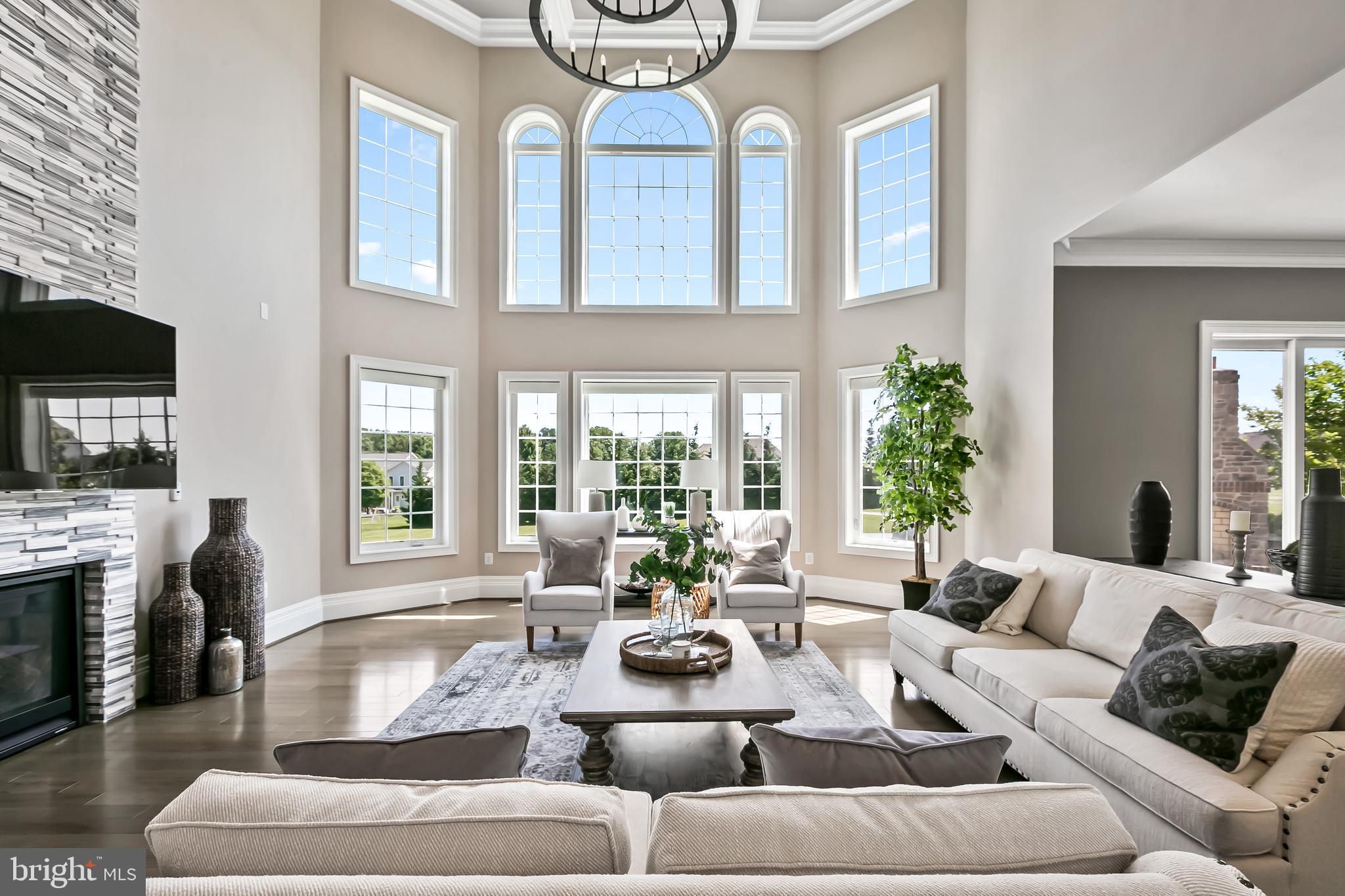 BRIAR KNOLL - Residential