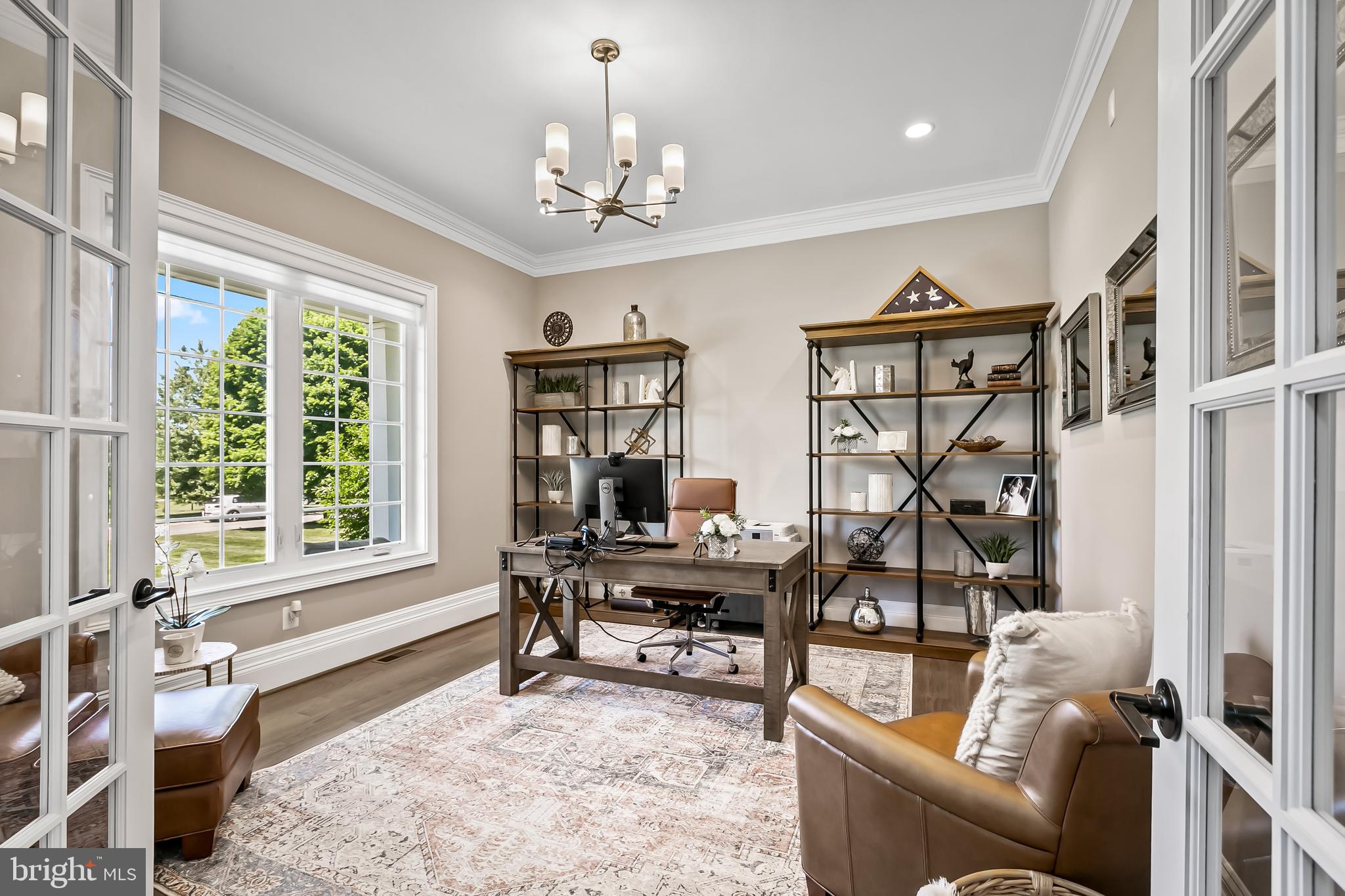 BRIAR KNOLL - Residential