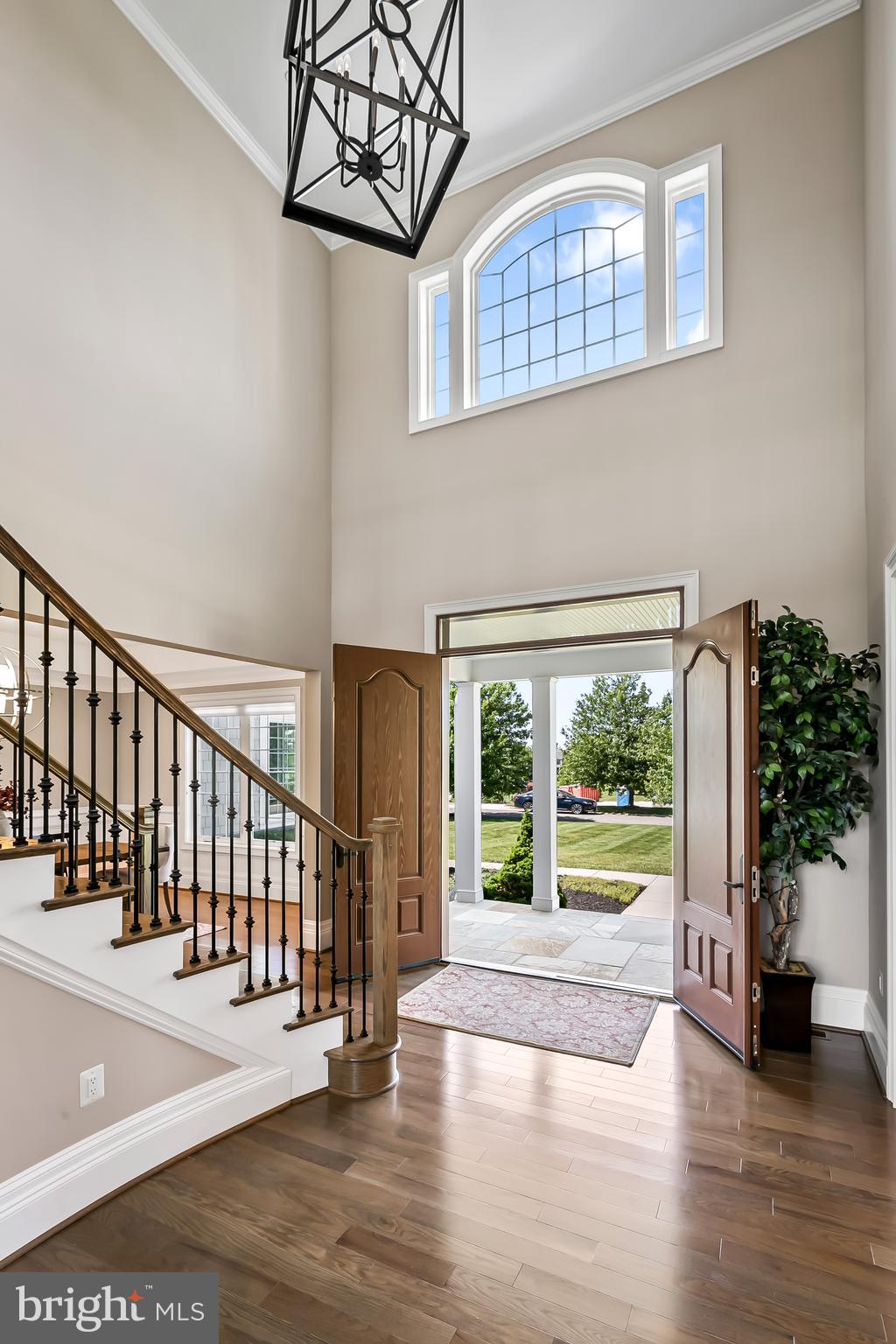 BRIAR KNOLL - Residential