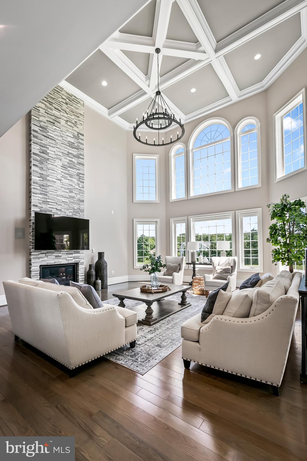 BRIAR KNOLL - Residential