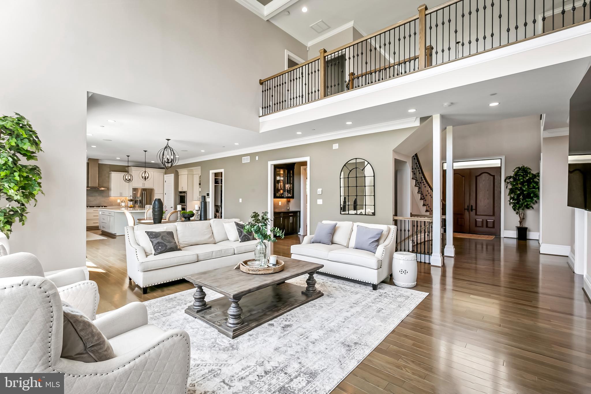 BRIAR KNOLL - Residential