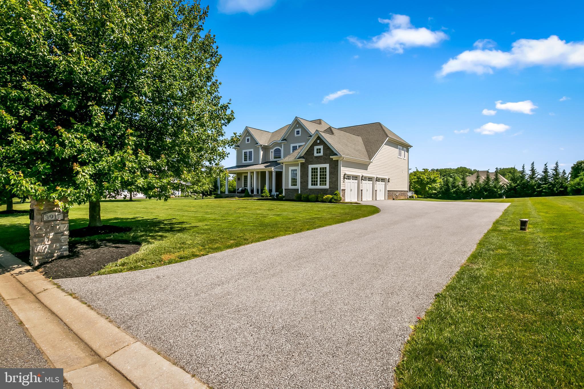 BRIAR KNOLL - Residential