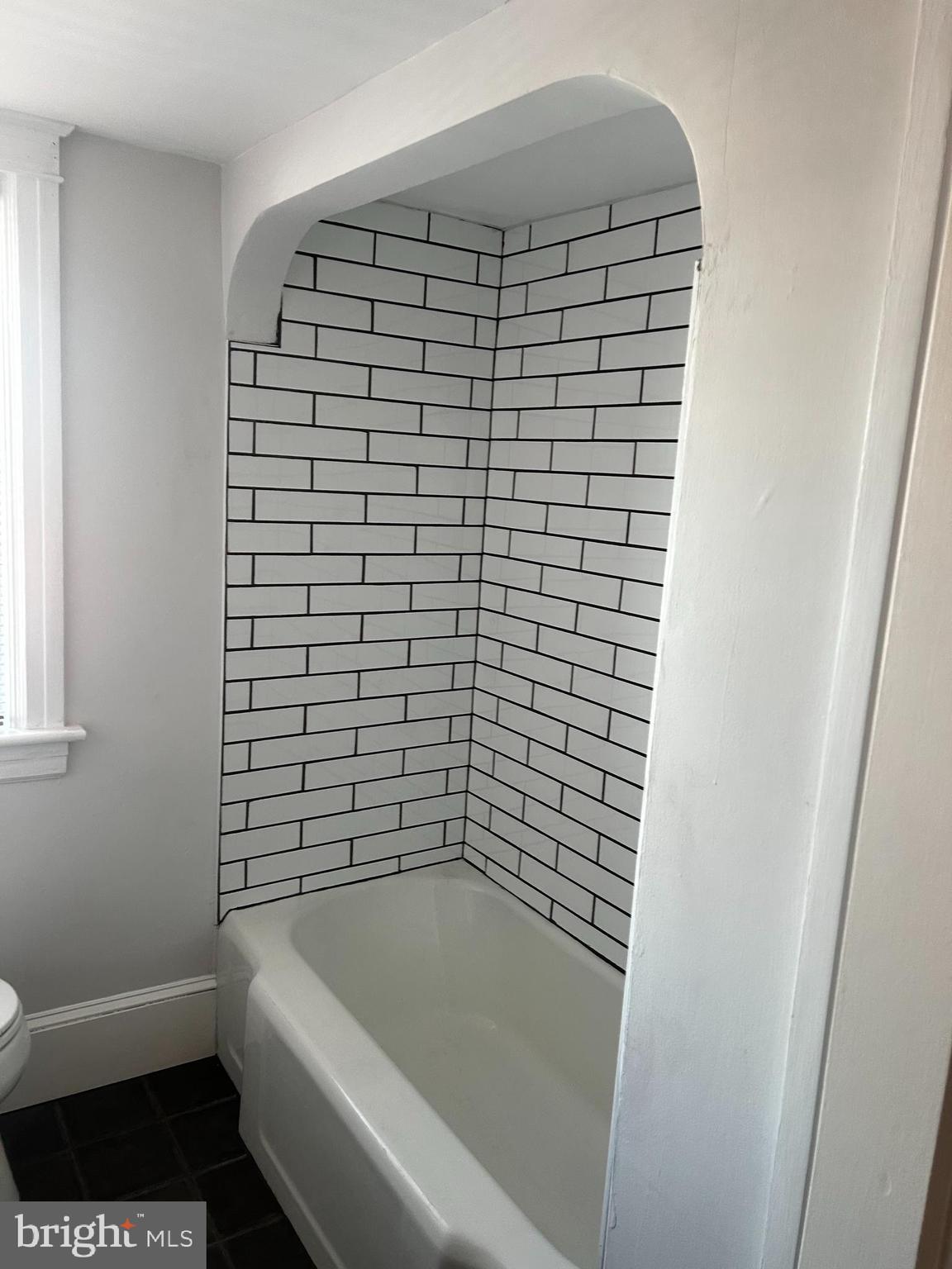 000 - Residential Lease