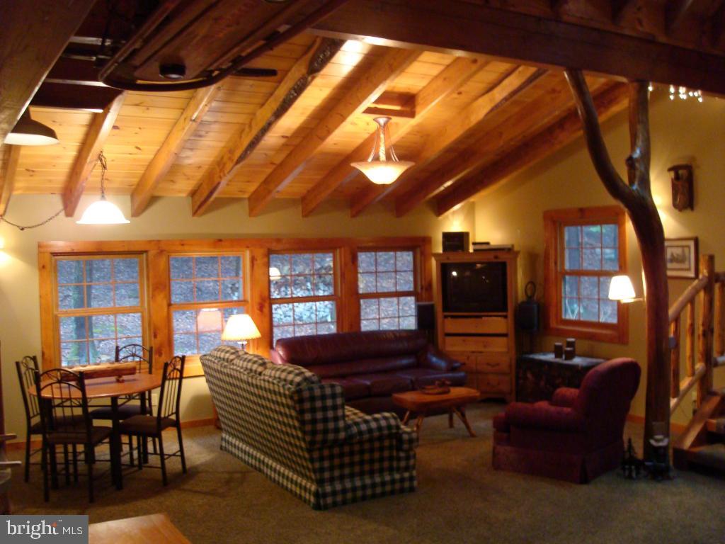 GLENDALE YEAROUND - Residential