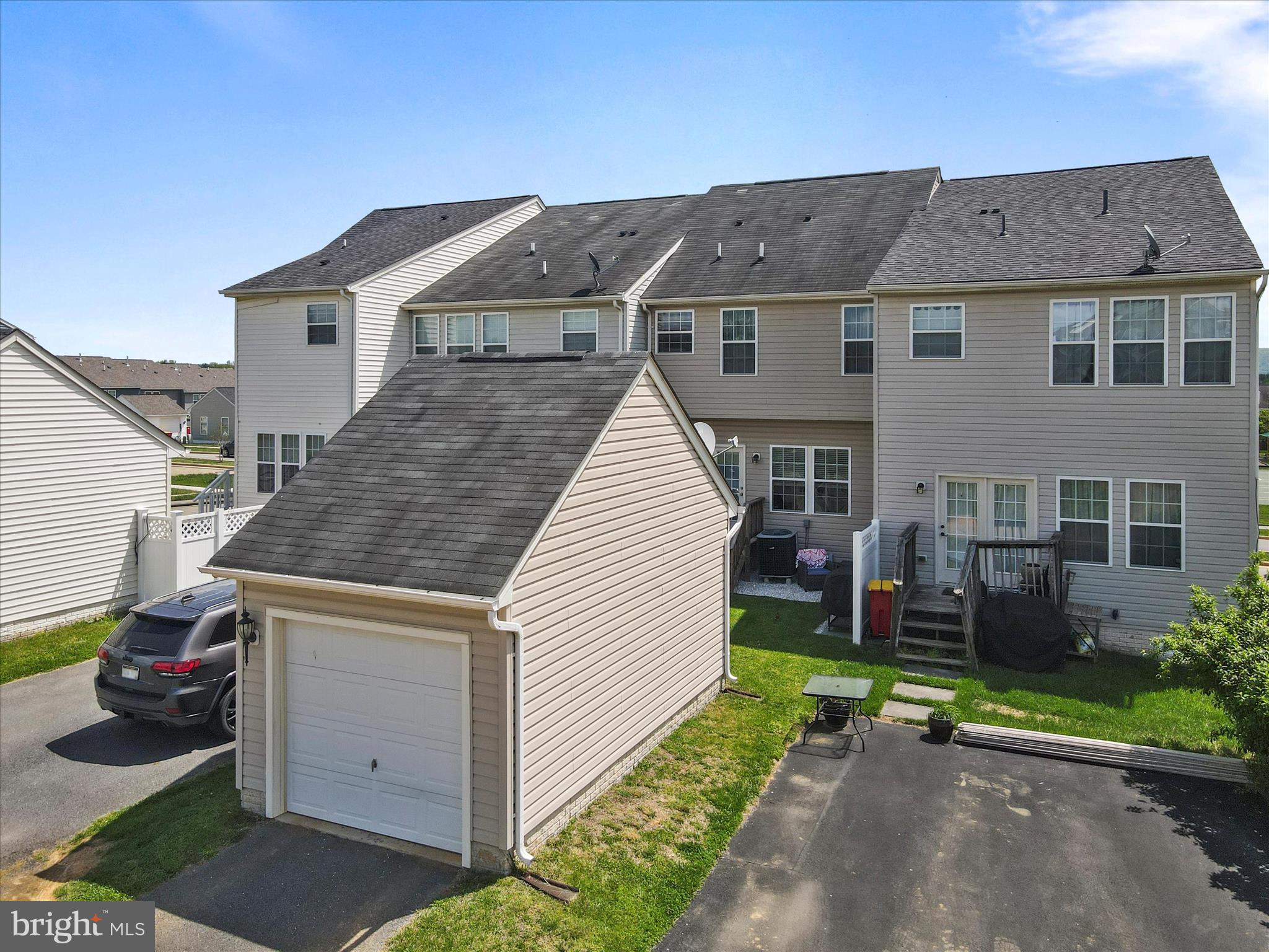 HUNTFIELD - Residential