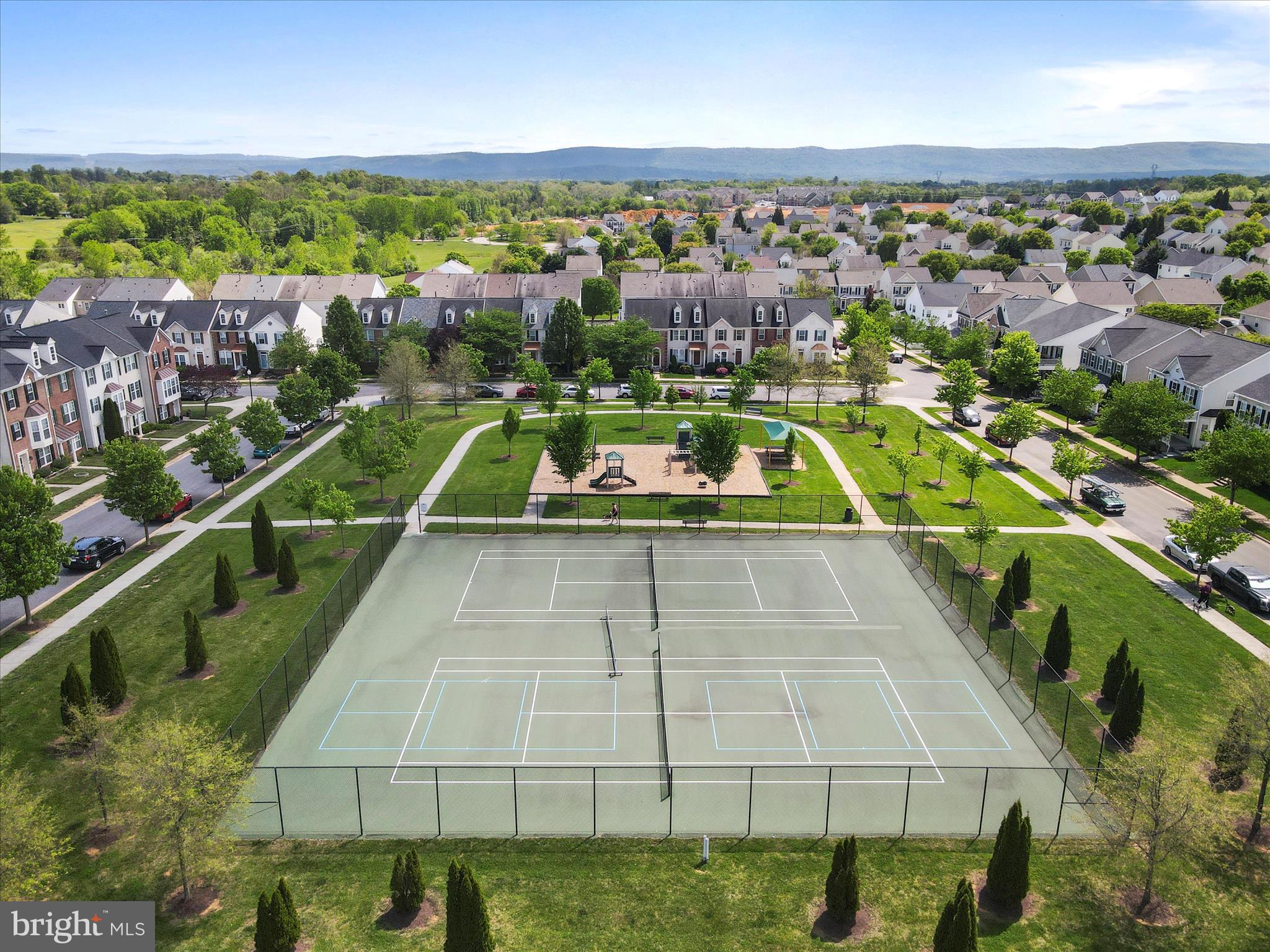 HUNTFIELD - Residential