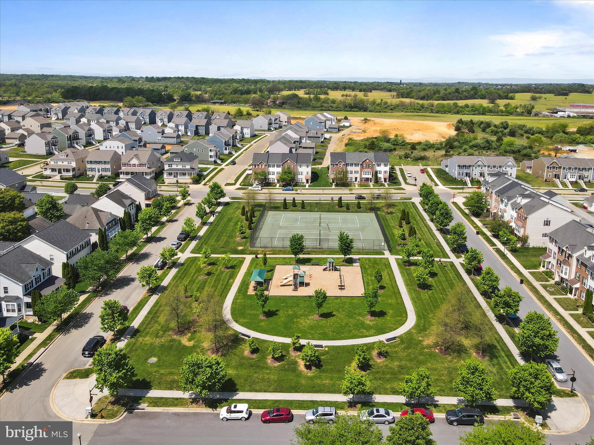 HUNTFIELD - Residential