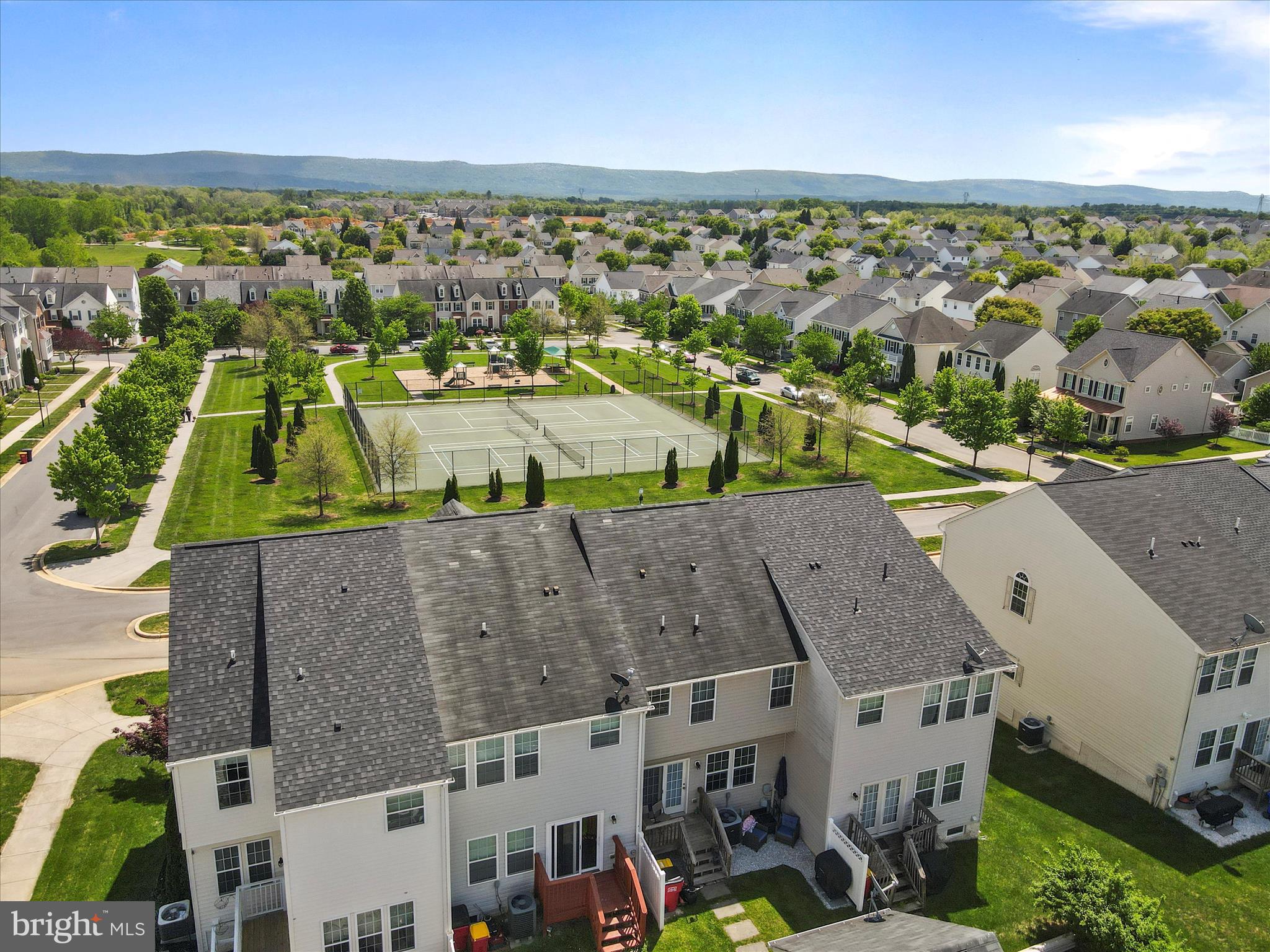 HUNTFIELD - Residential