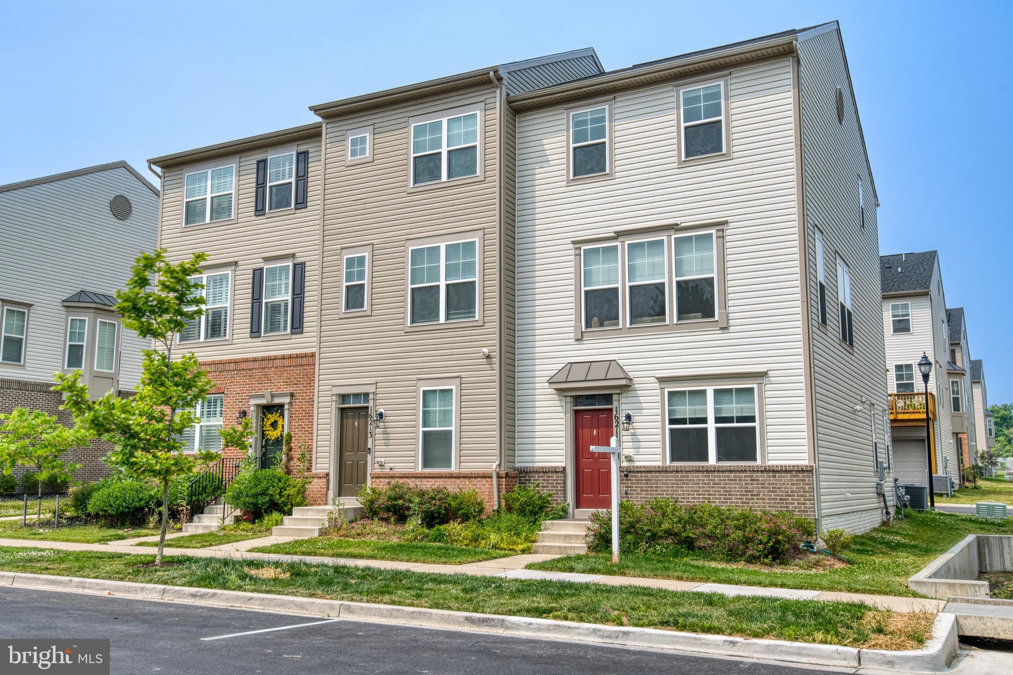 BRADFORD'S LANDING - Residential