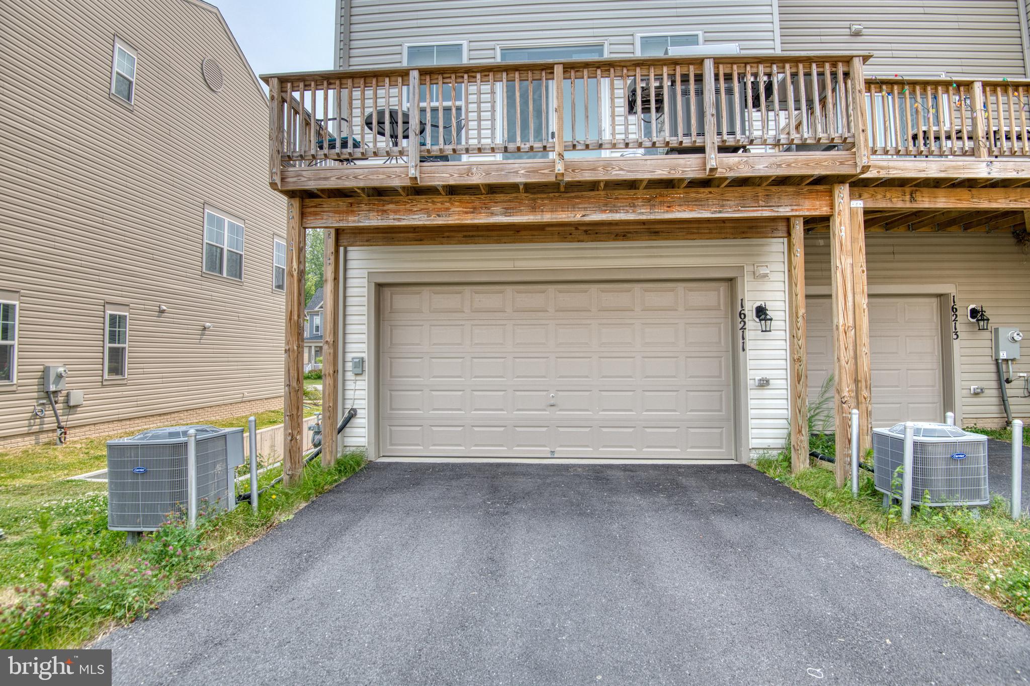 BRADFORD'S LANDING - Residential