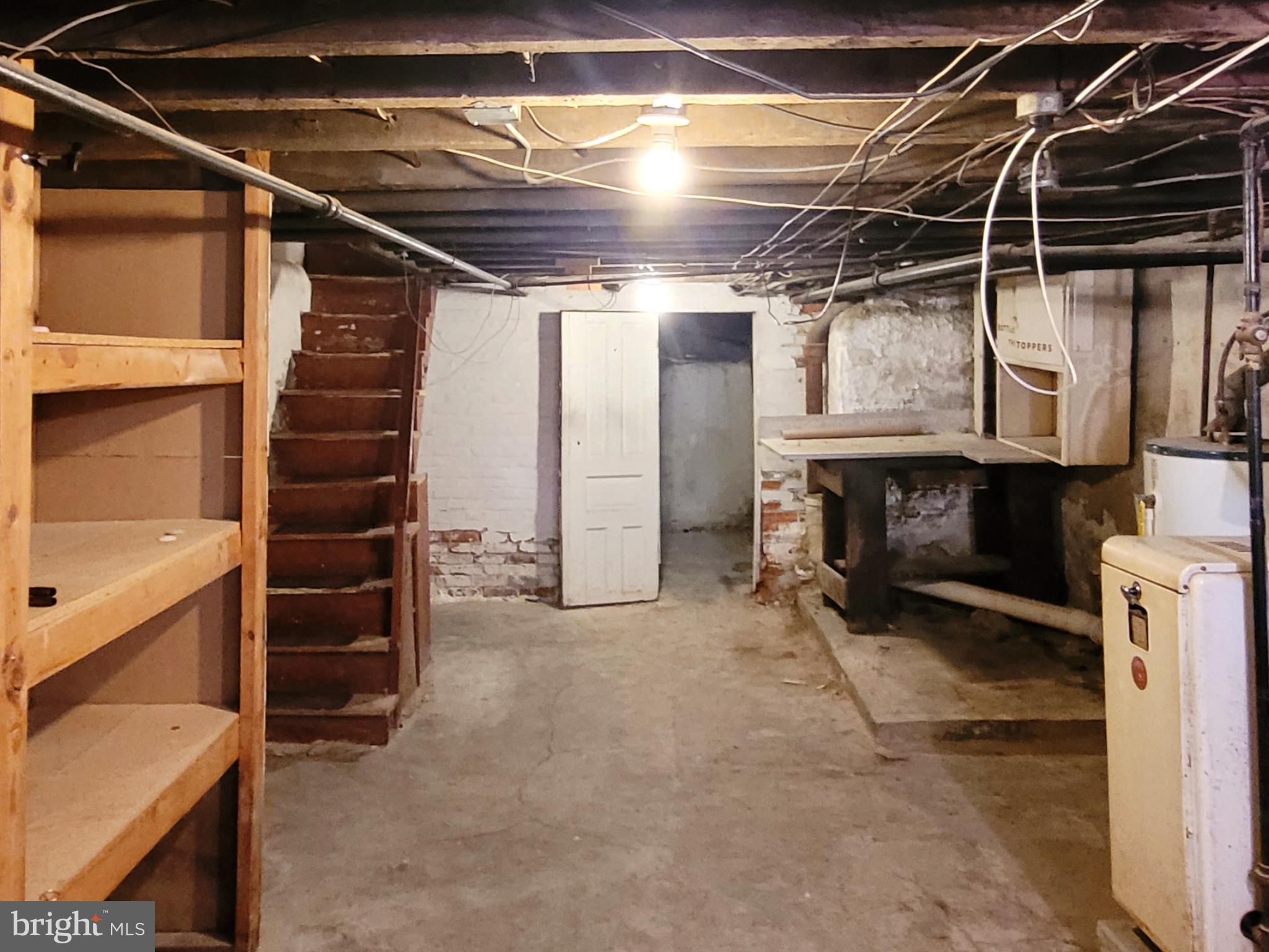 LOWER MOYAMENSING - Residential