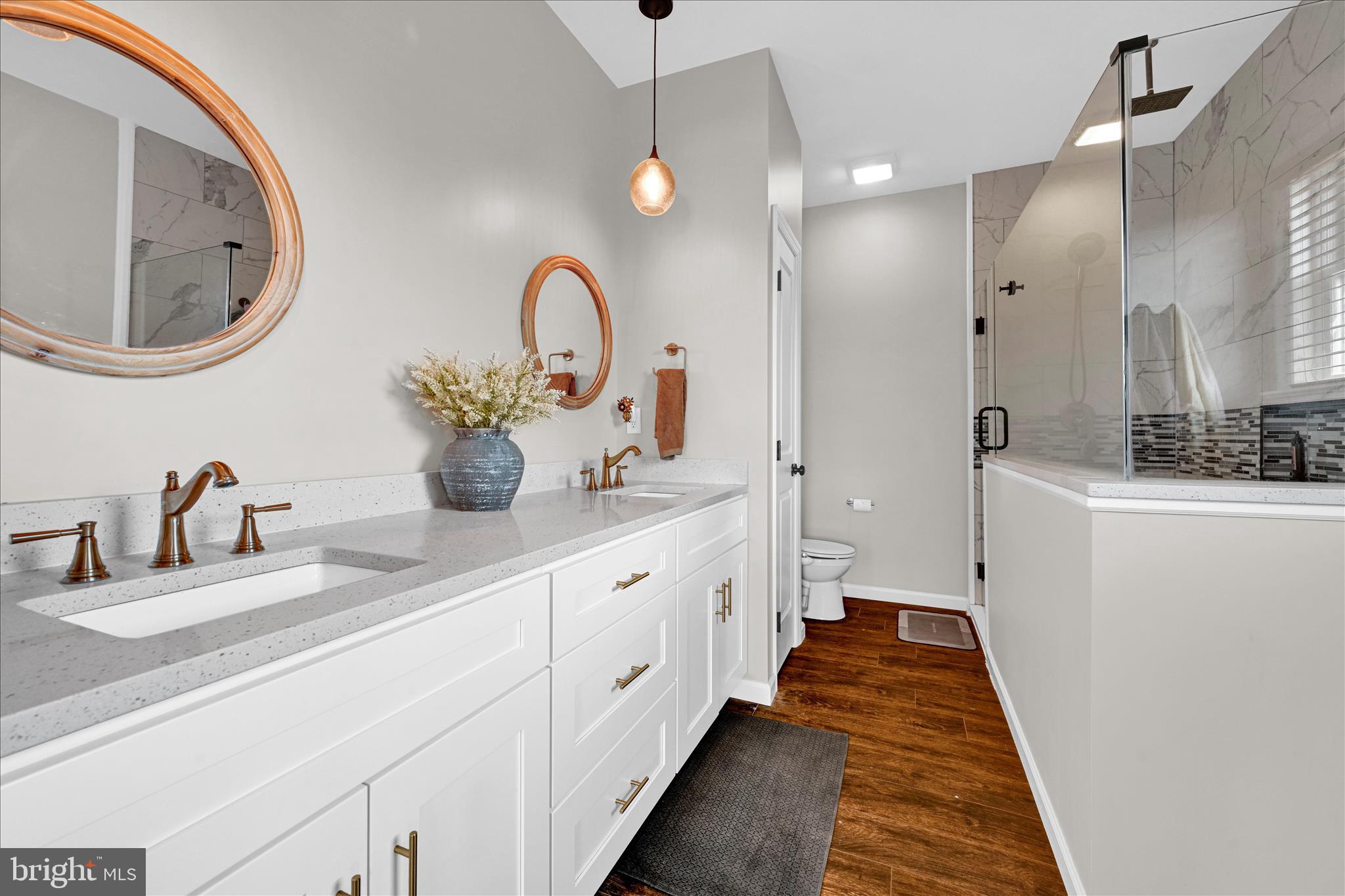 ELIZABETHTOWN - Residential