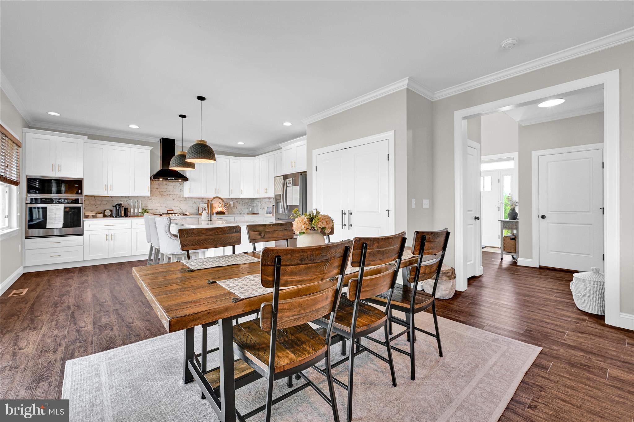 ELIZABETHTOWN - Residential