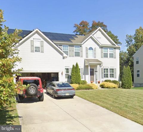 Photo of 256 Staggerbush Road, WILLIAMSTOWN, NJ 08094 (MLS # NJGL2071016)