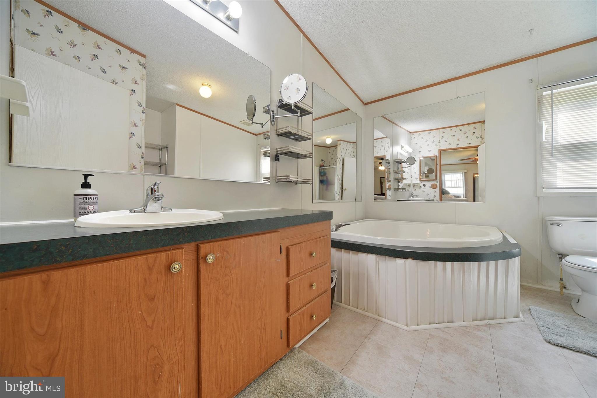 REEDS AT BAYVIEW - Residential