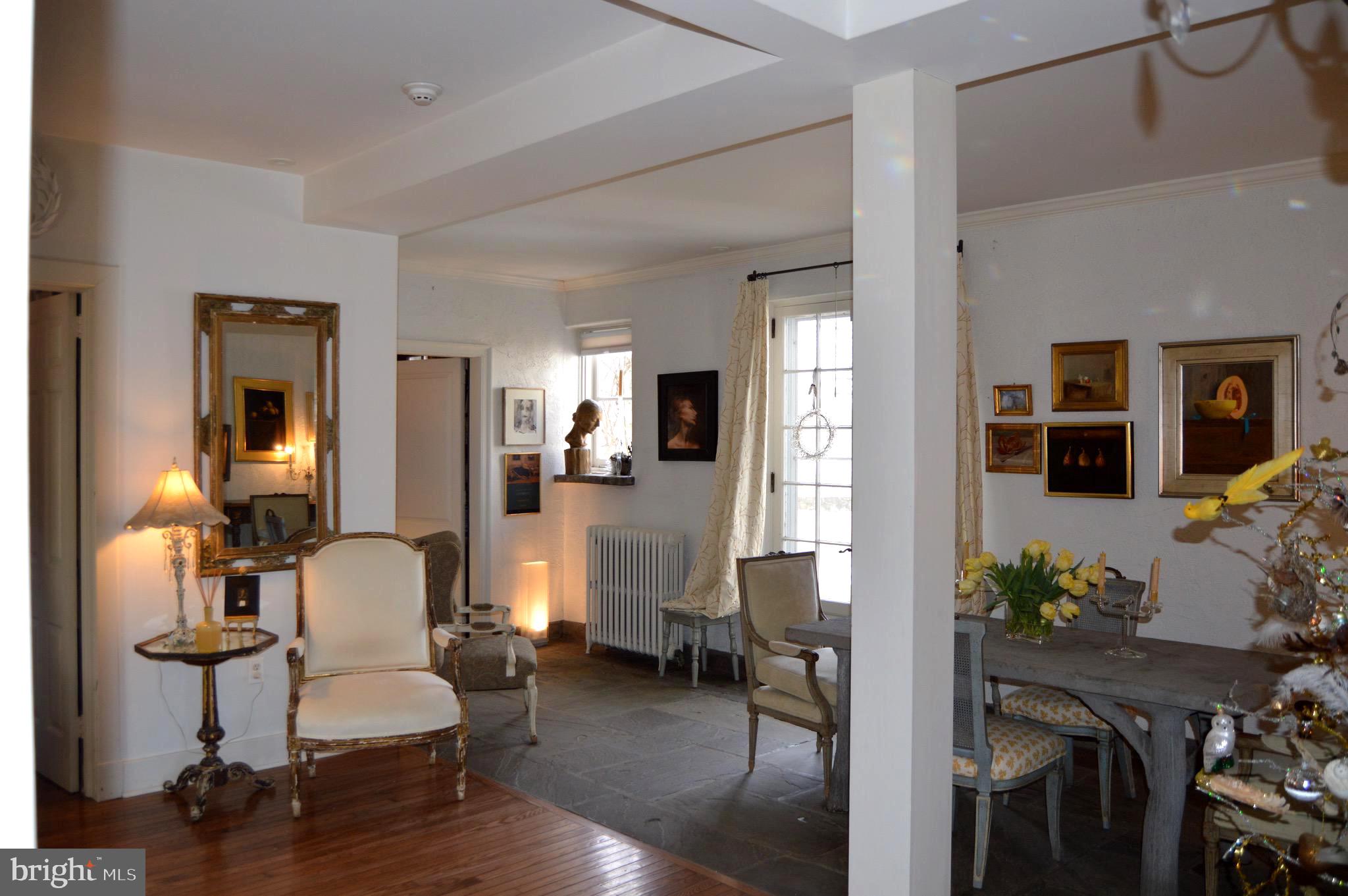 RADNOR HUNT - Residential