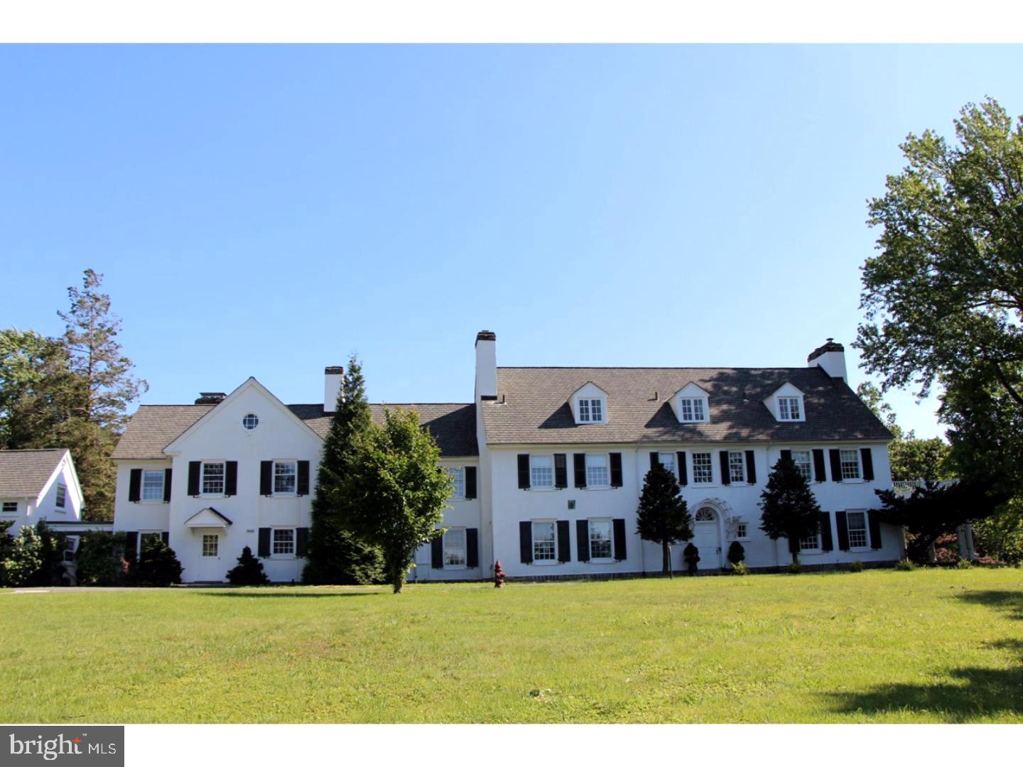 RADNOR HUNT - Residential