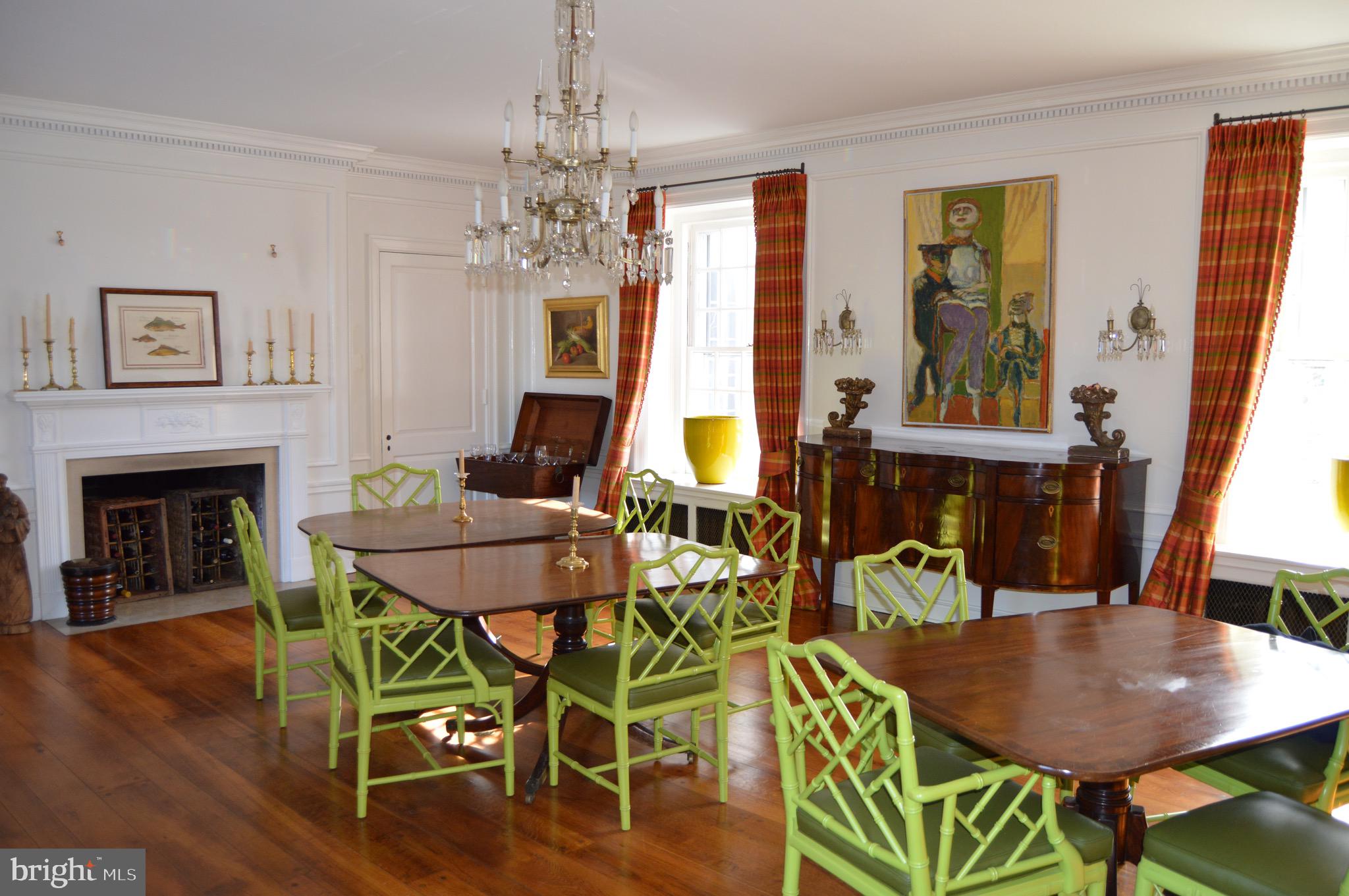 RADNOR HUNT - Residential