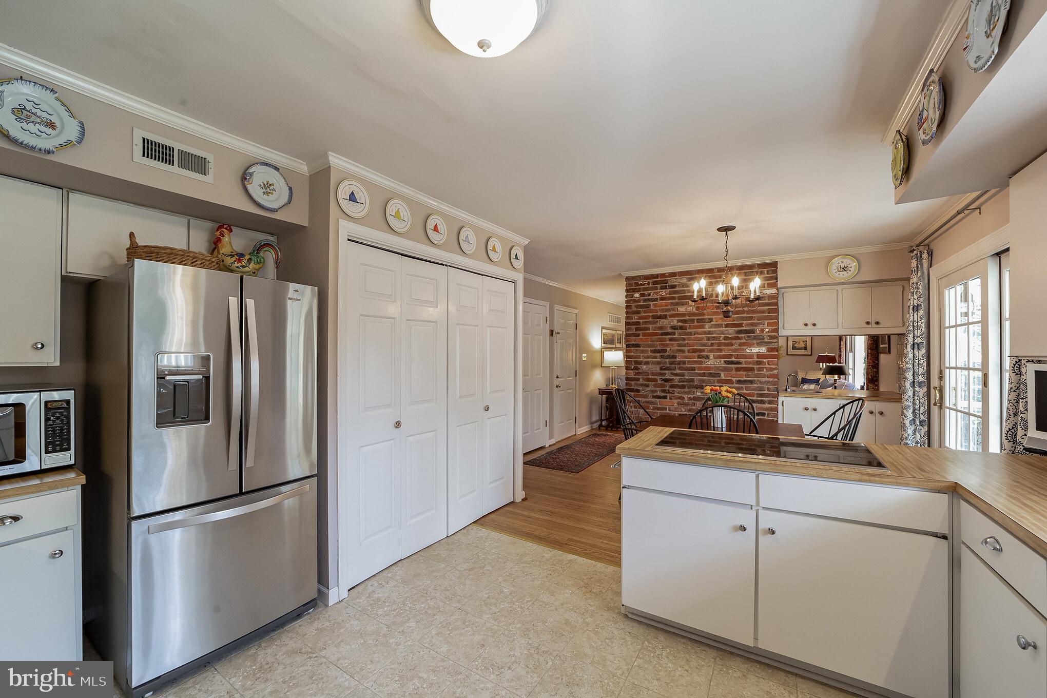 GREENE COUNTRIE VI - Residential