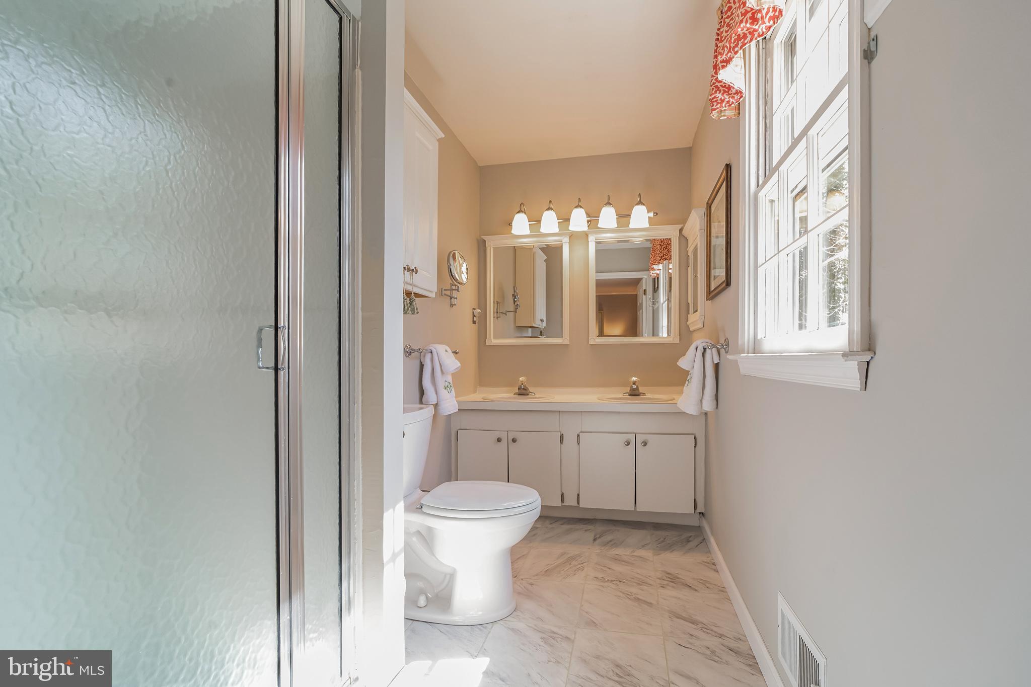 GREENE COUNTRIE VI - Residential