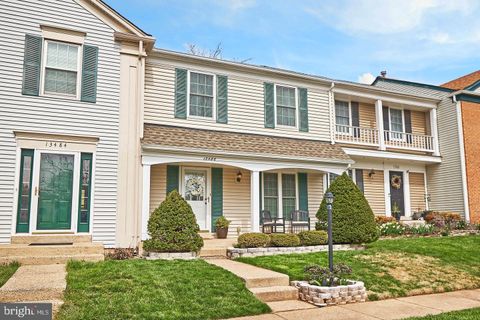 13486 FOXLEASE COURT HERNDON VA 20171