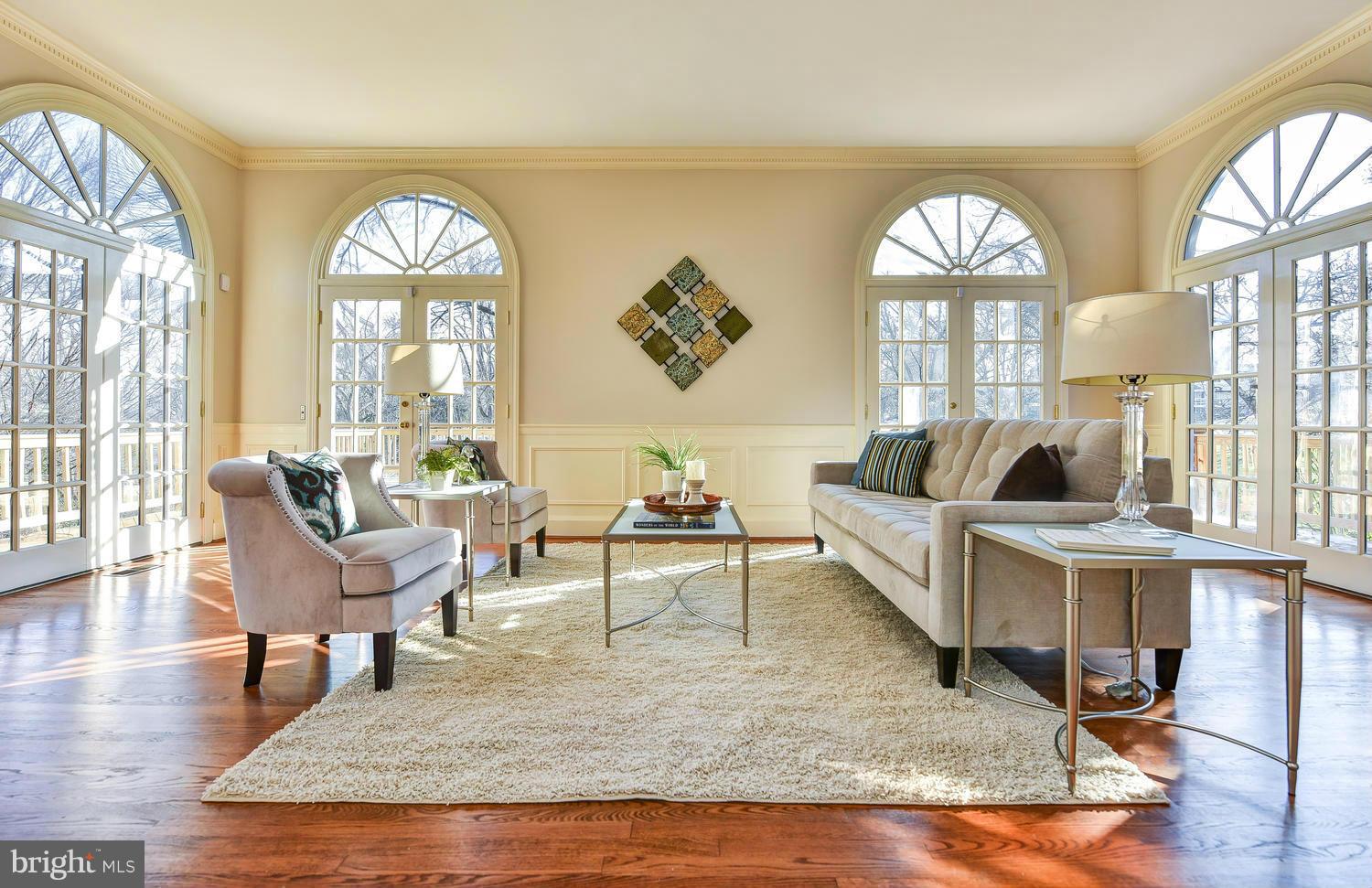 ROSEMONT - Residential