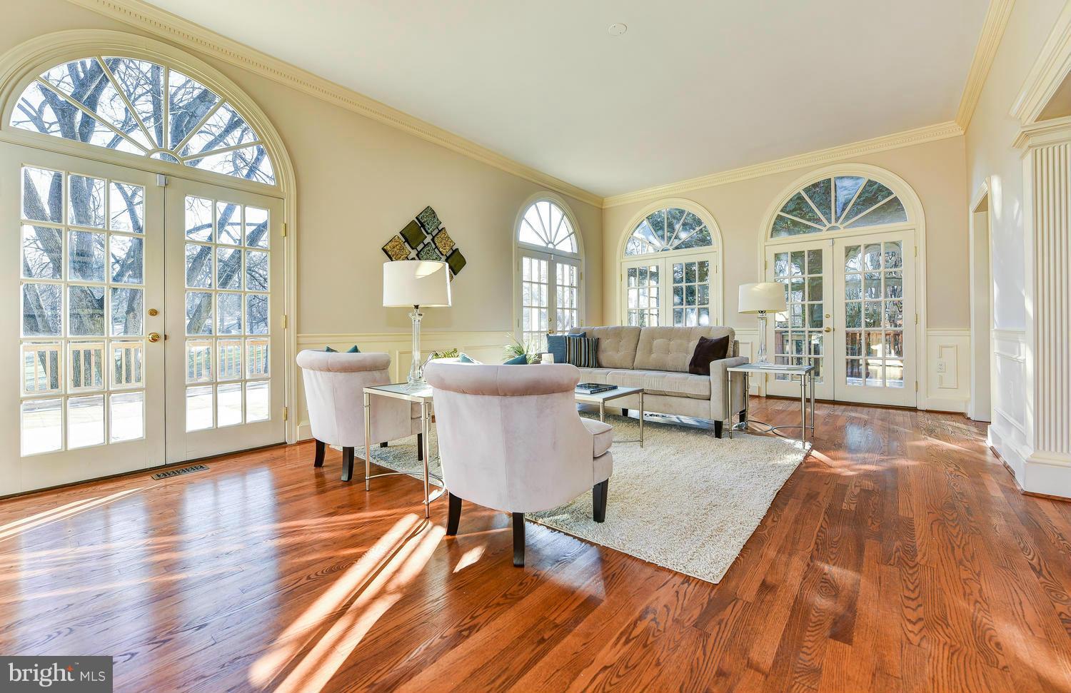 ROSEMONT - Residential