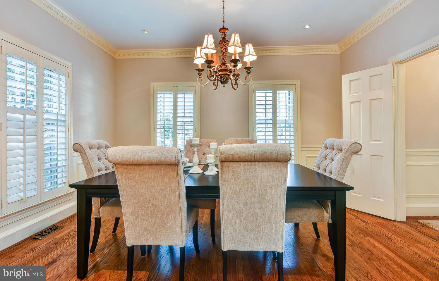 ROSEMONT - Residential