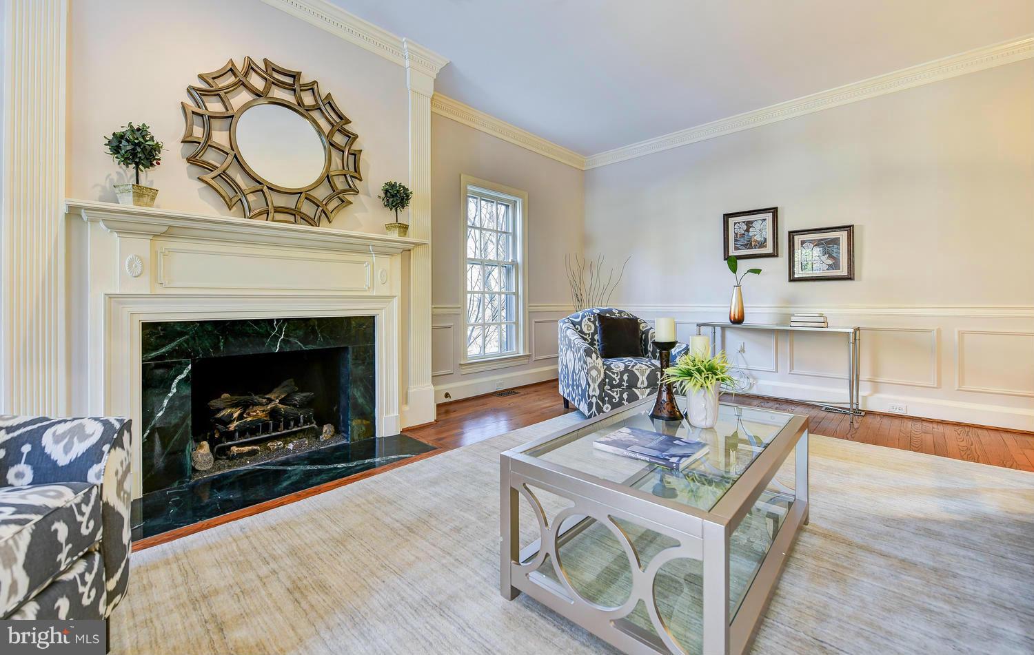 ROSEMONT - Residential