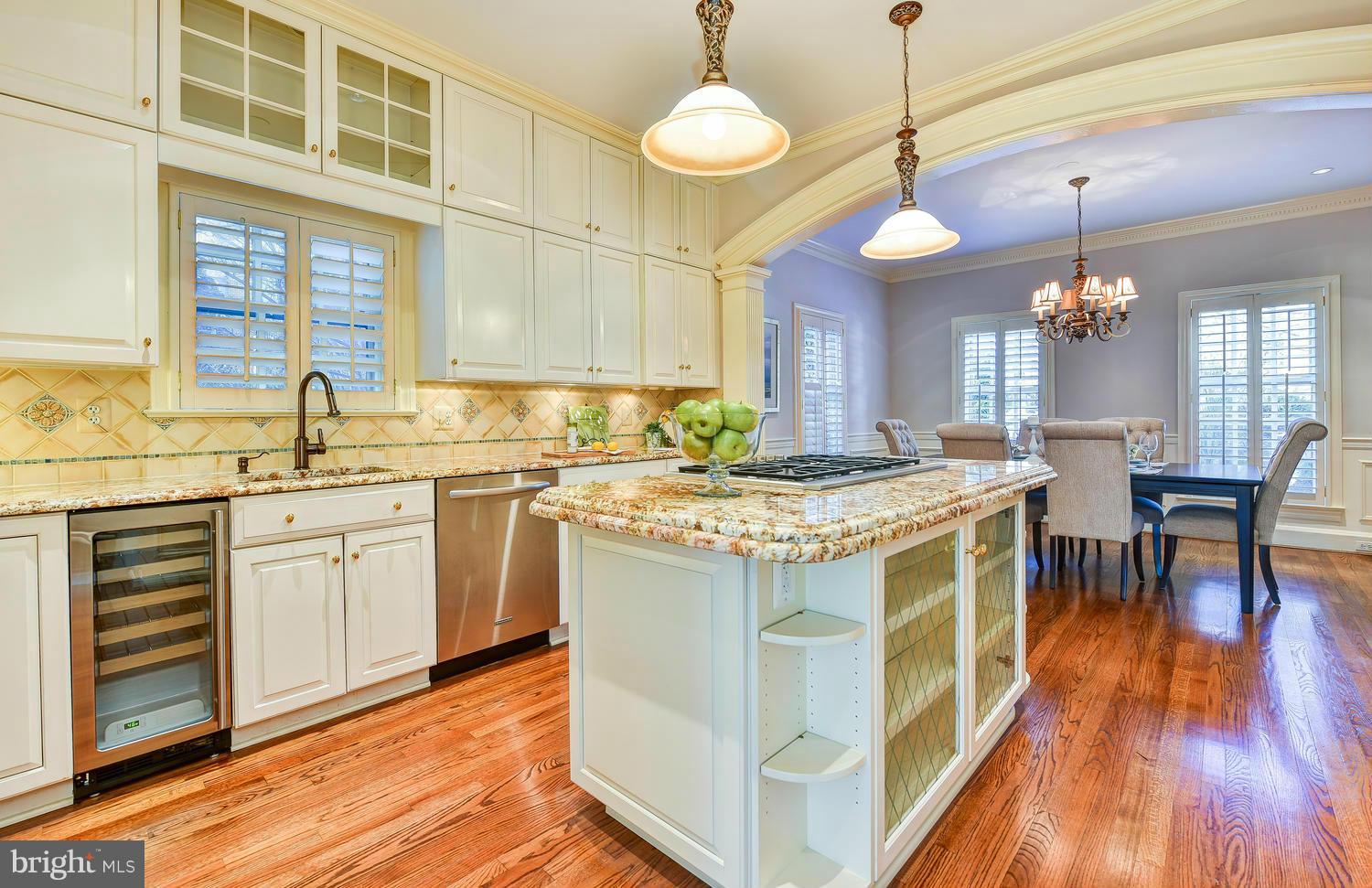 ROSEMONT - Residential