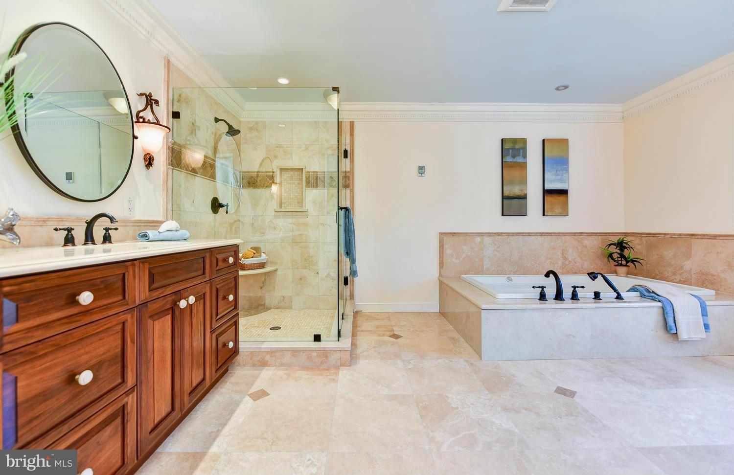 ROSEMONT - Residential