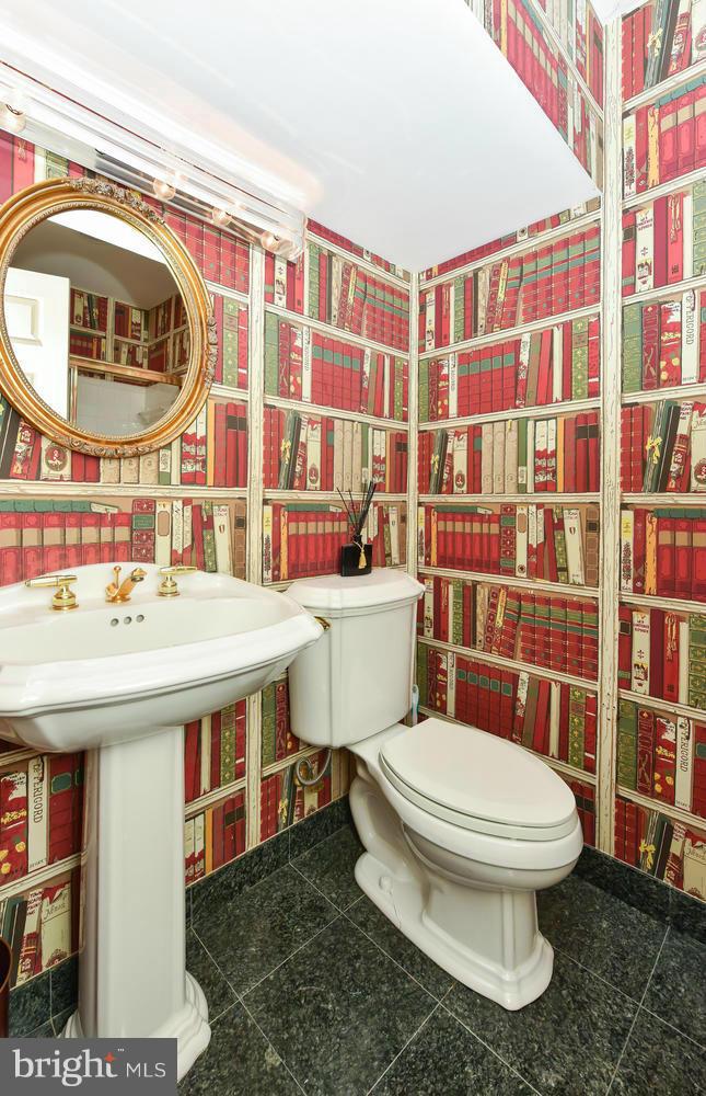 ROSEMONT - Residential