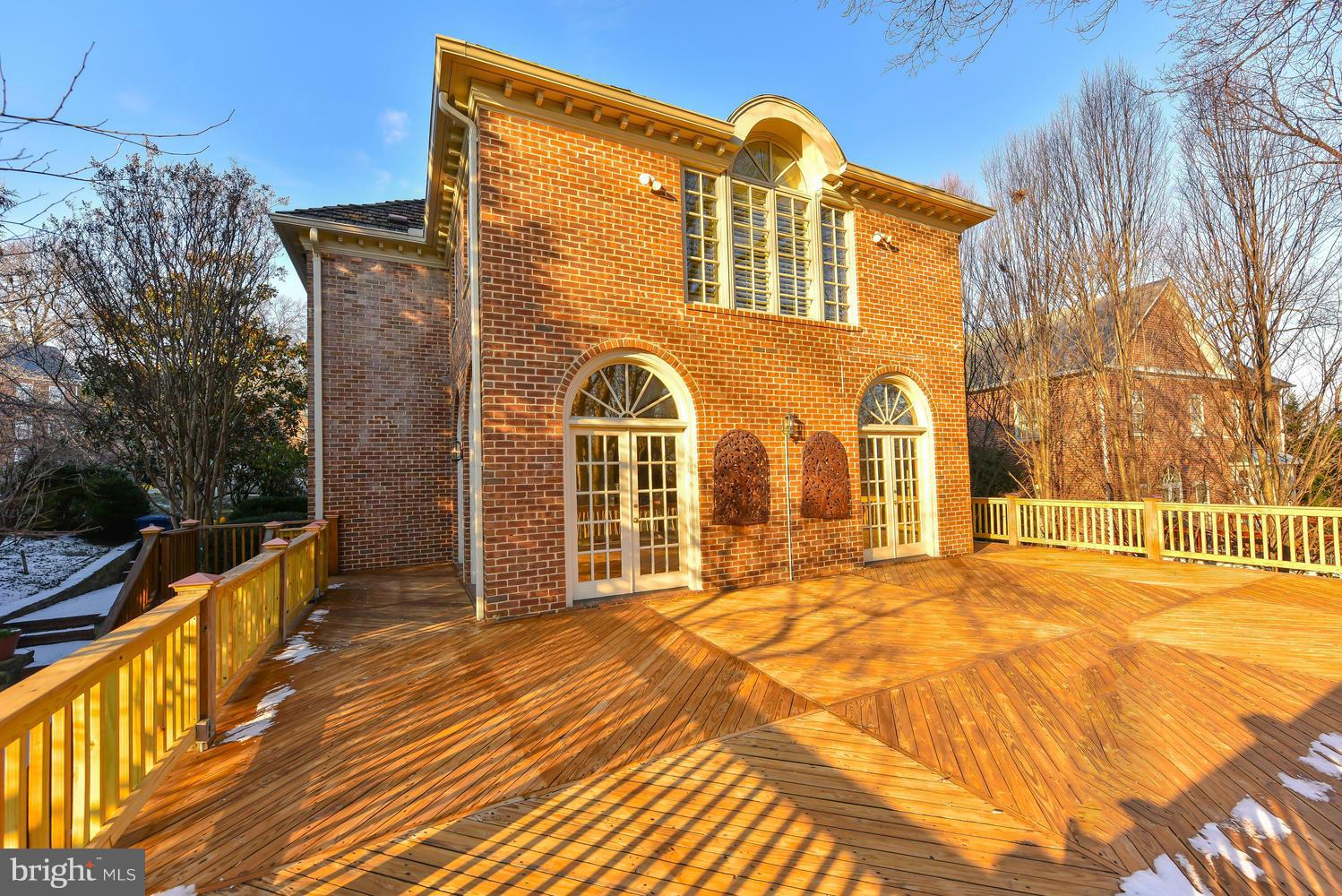 ROSEMONT - Residential