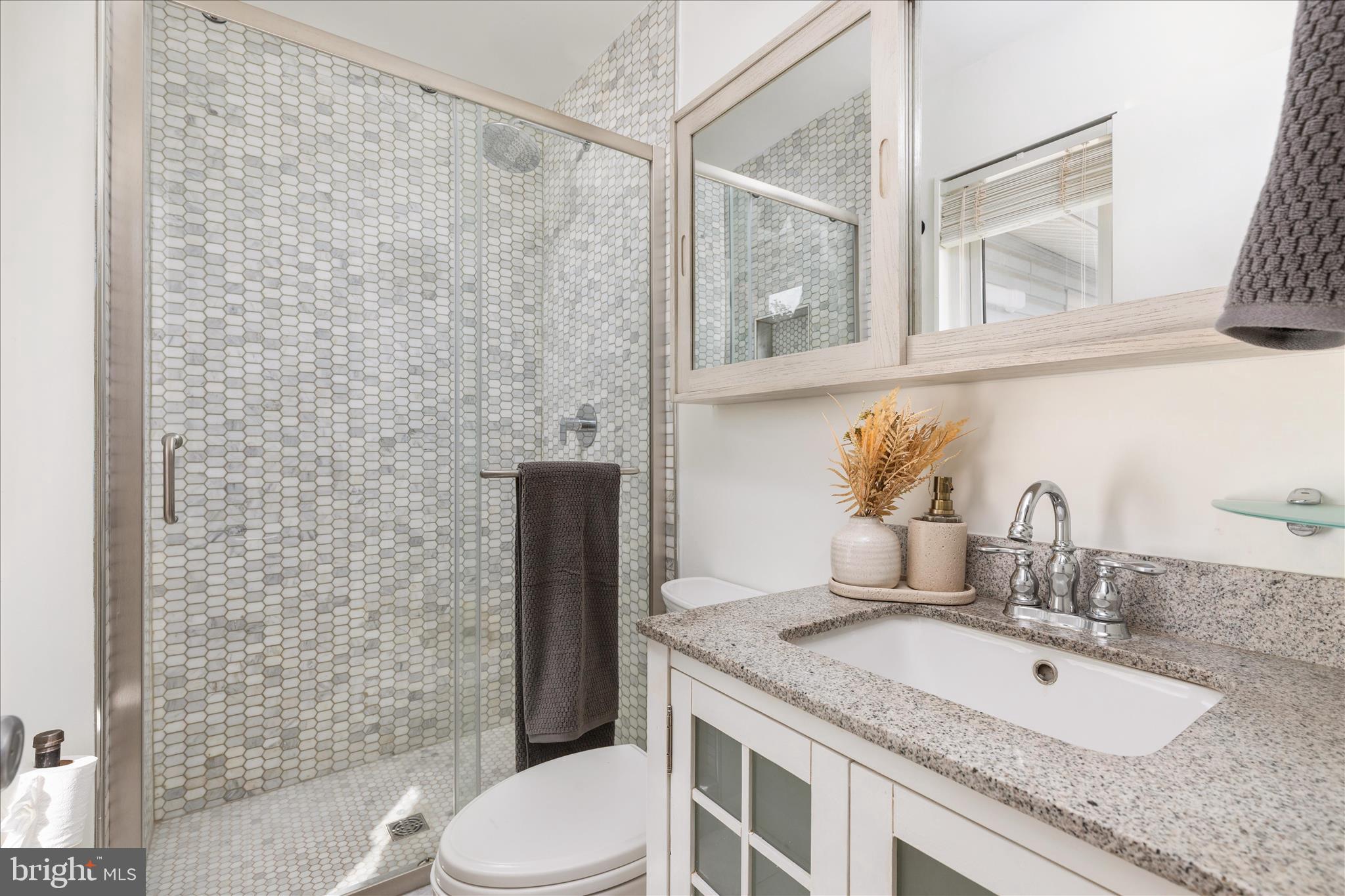 BROOKFIELD - Residential