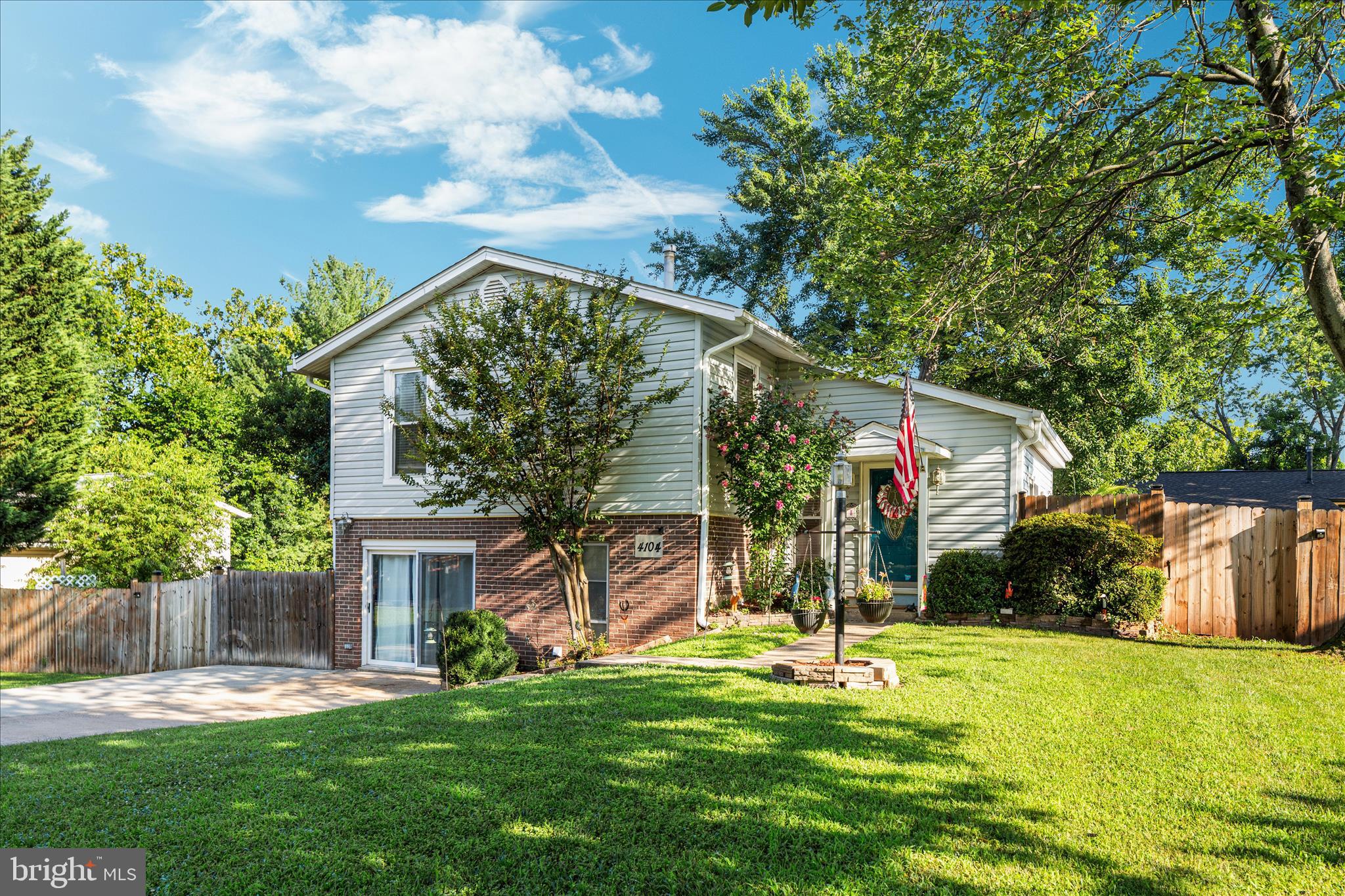 BROOKFIELD - Residential